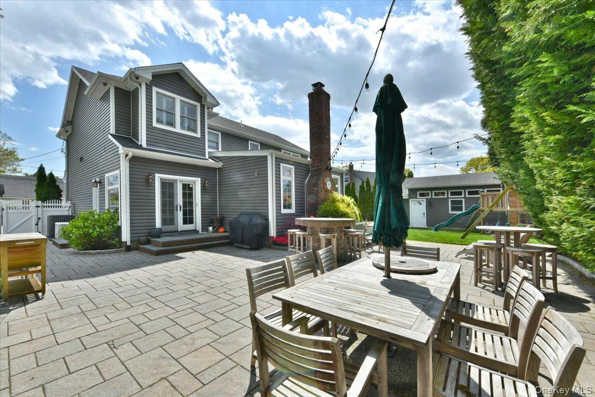 129 Commonwealth Avenue Property Photo 42