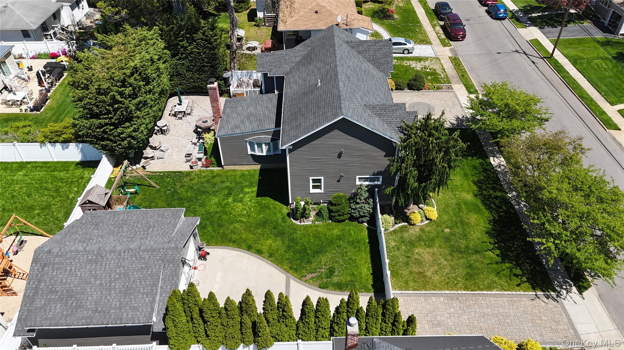 129 Commonwealth Avenue Property Photo 48