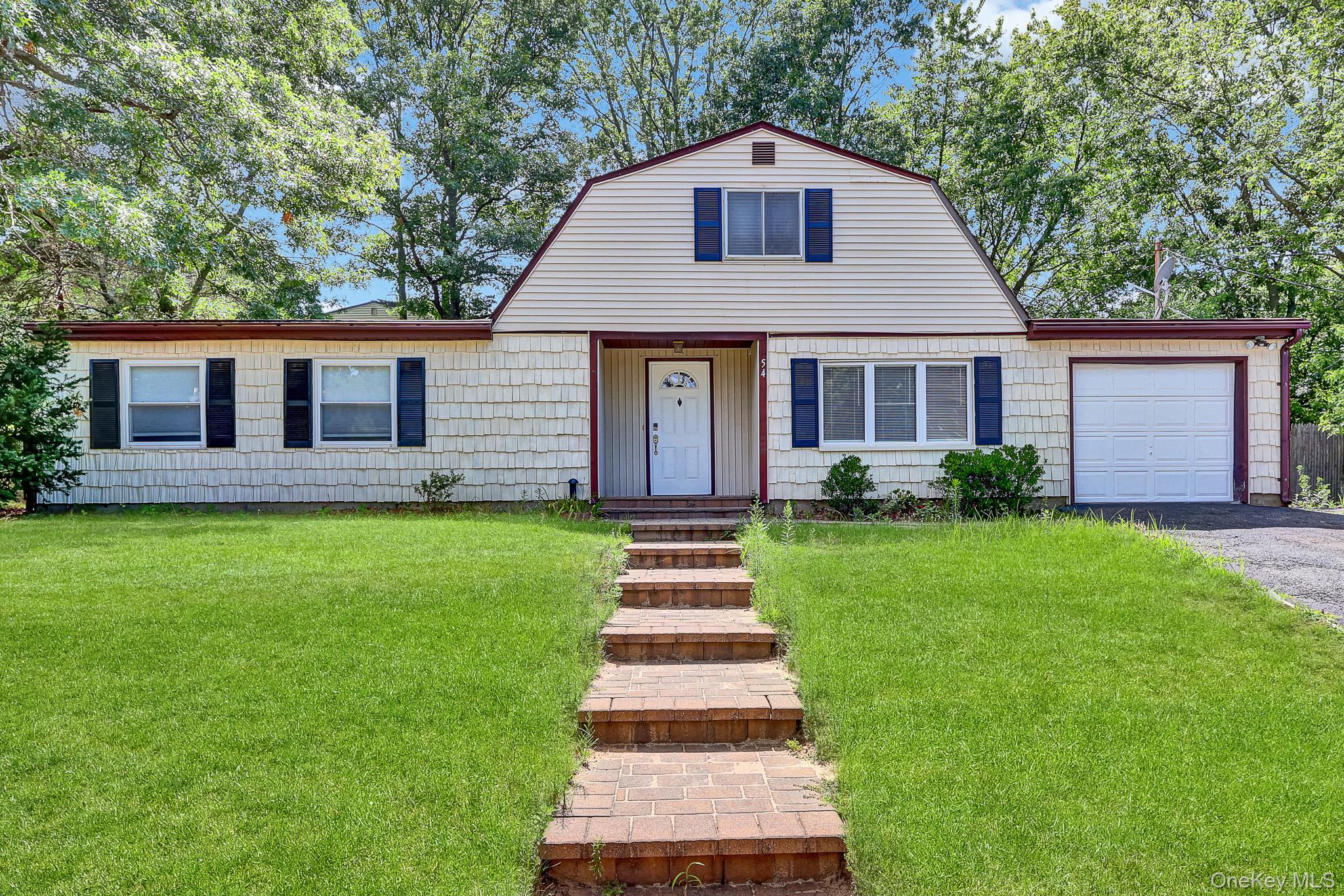 54 College Hills Drive Property Photo 1