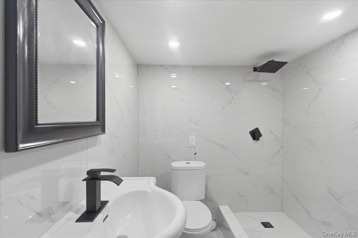 1871 Relyea Drive Property Photo 38