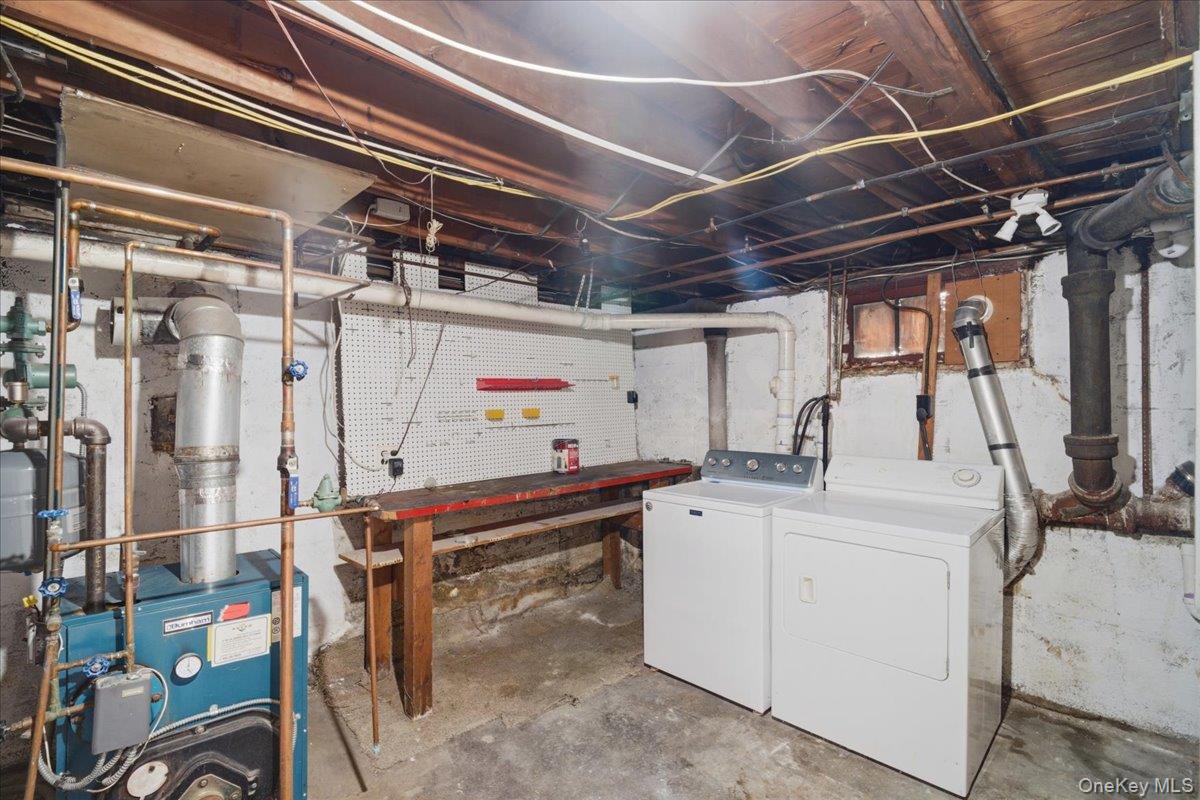 1871 Relyea Drive Property Photo 39