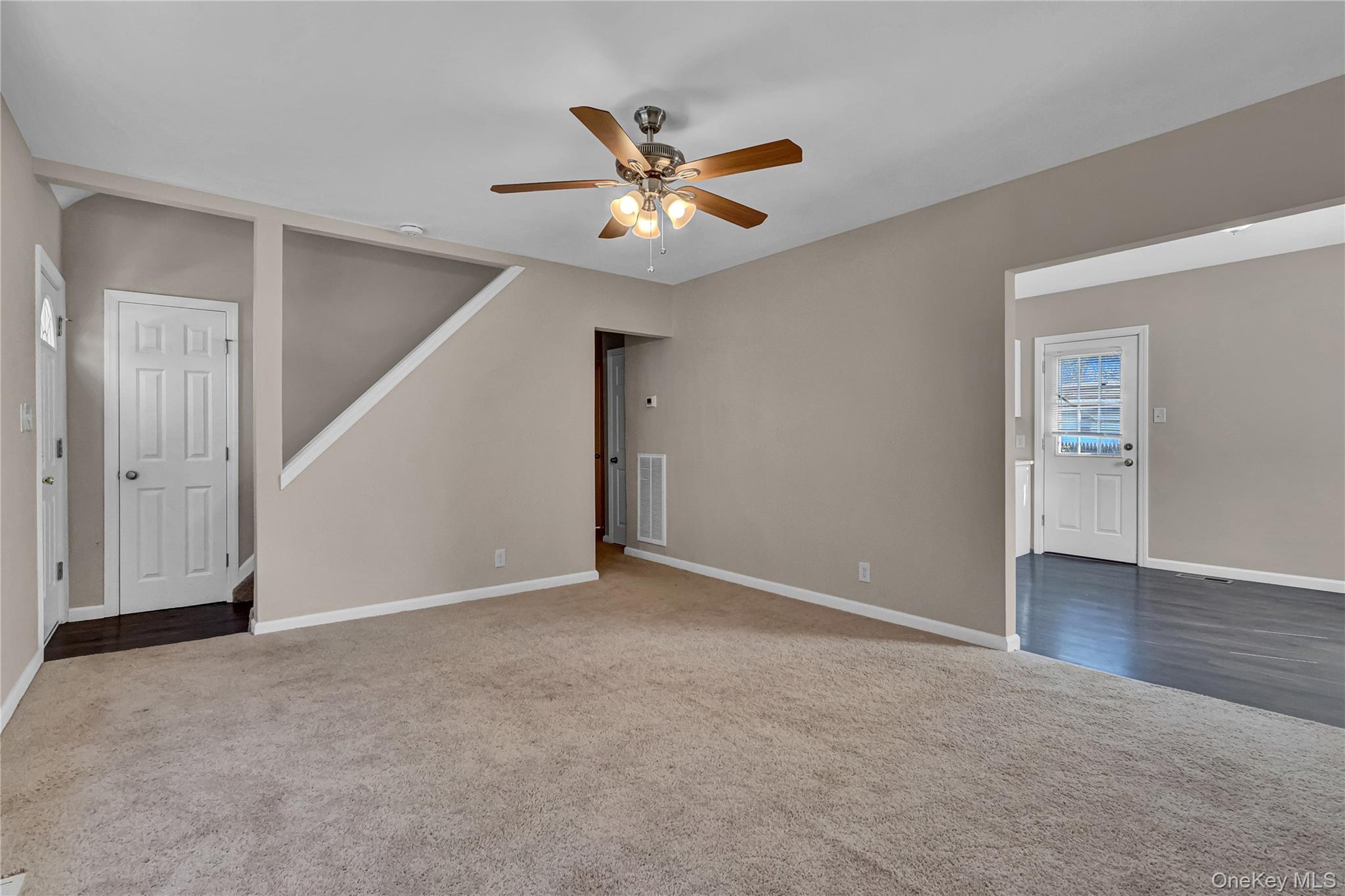 46 Rockledge Drive Property Photo 2