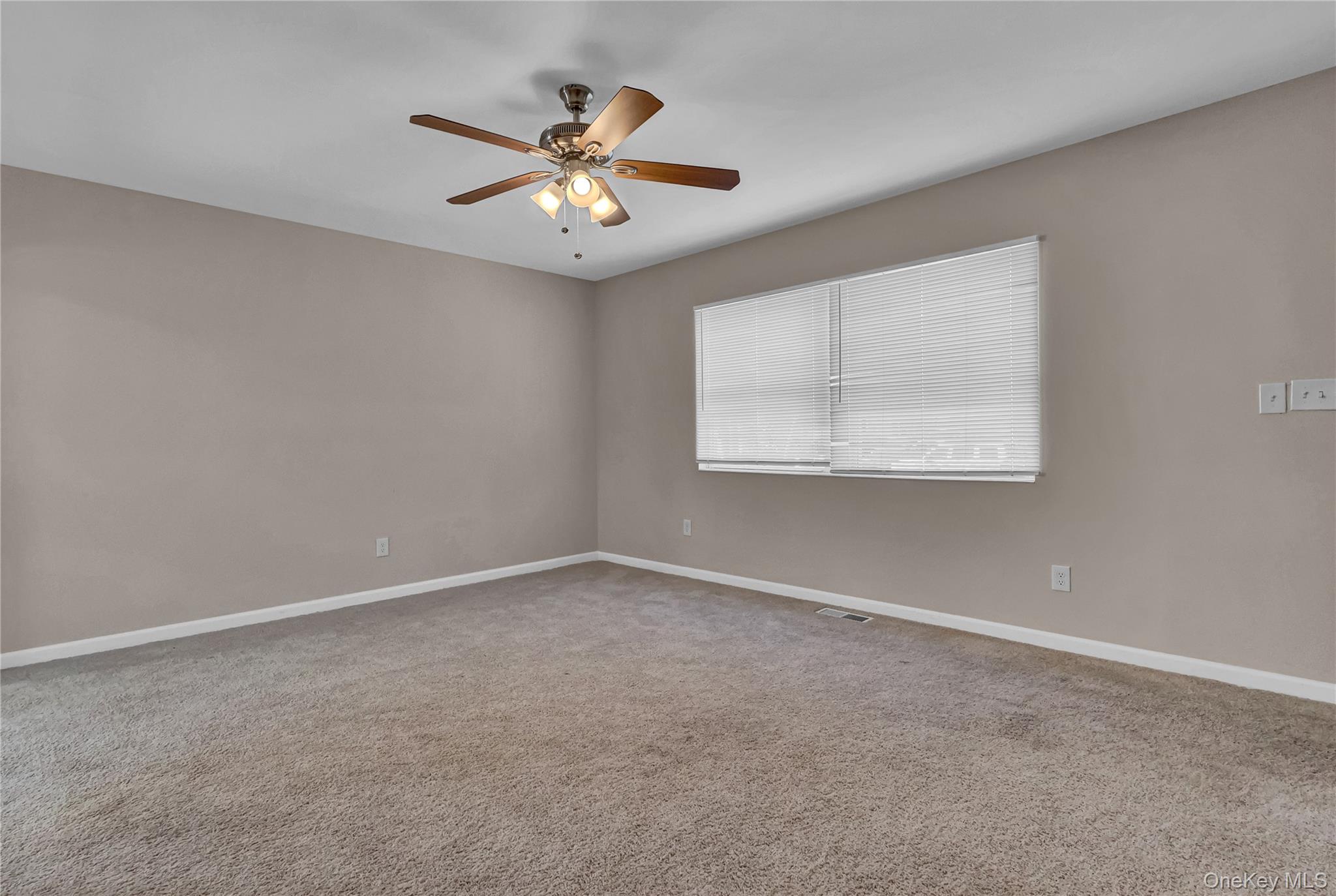 46 Rockledge Drive Property Photo 5