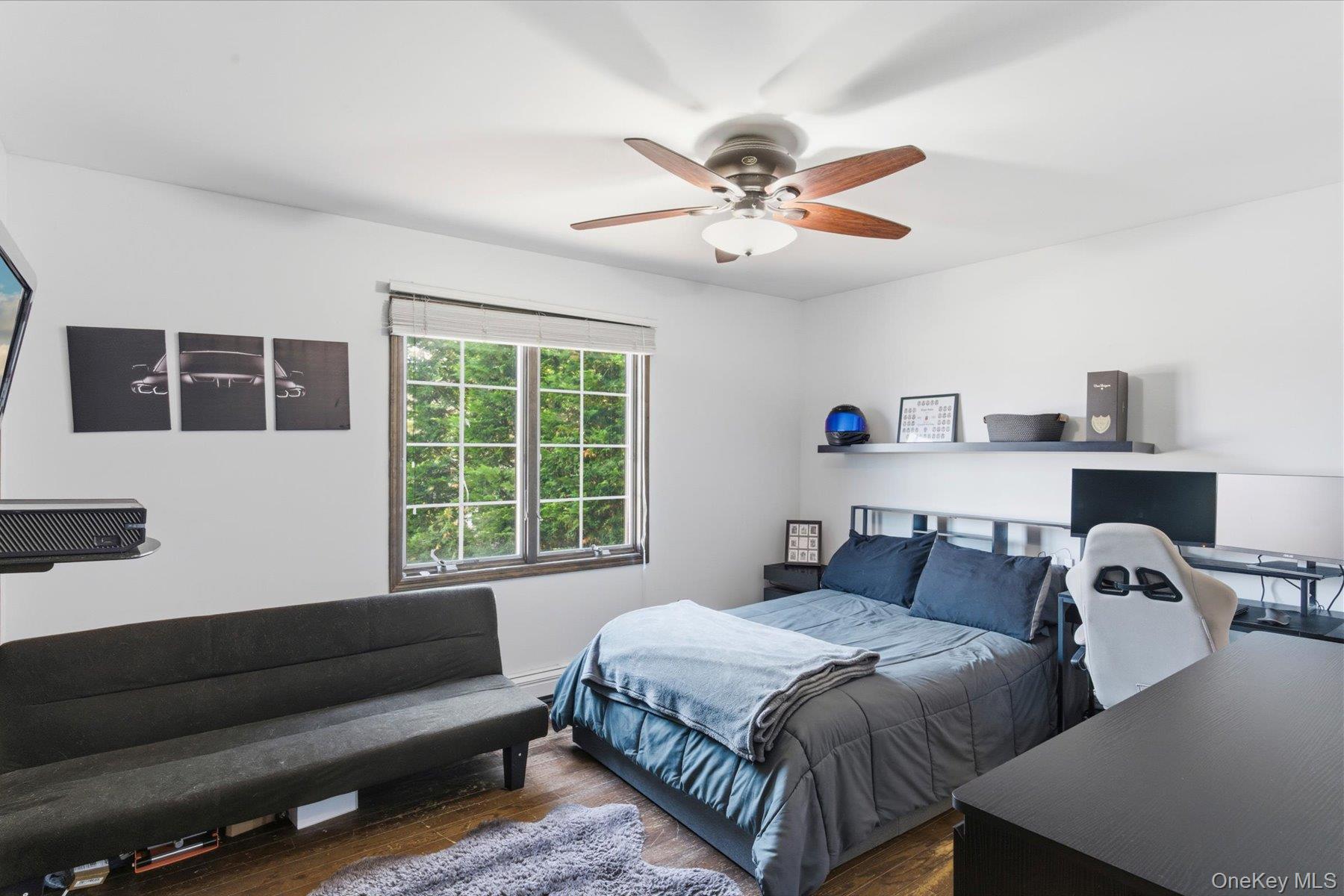 9 Avenue C Property Photo 20
