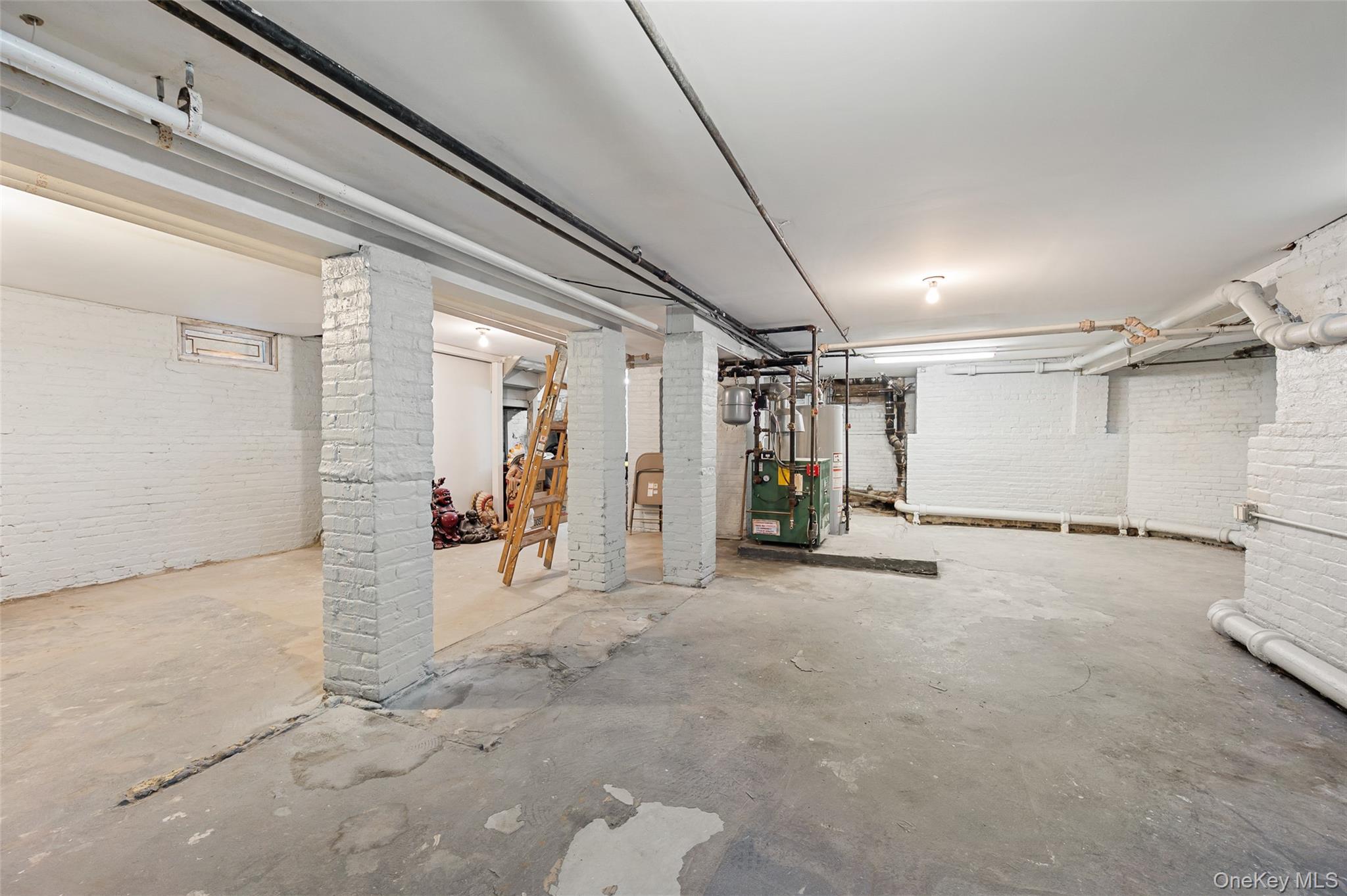 4647 Bedford Avenue Property Photo 14