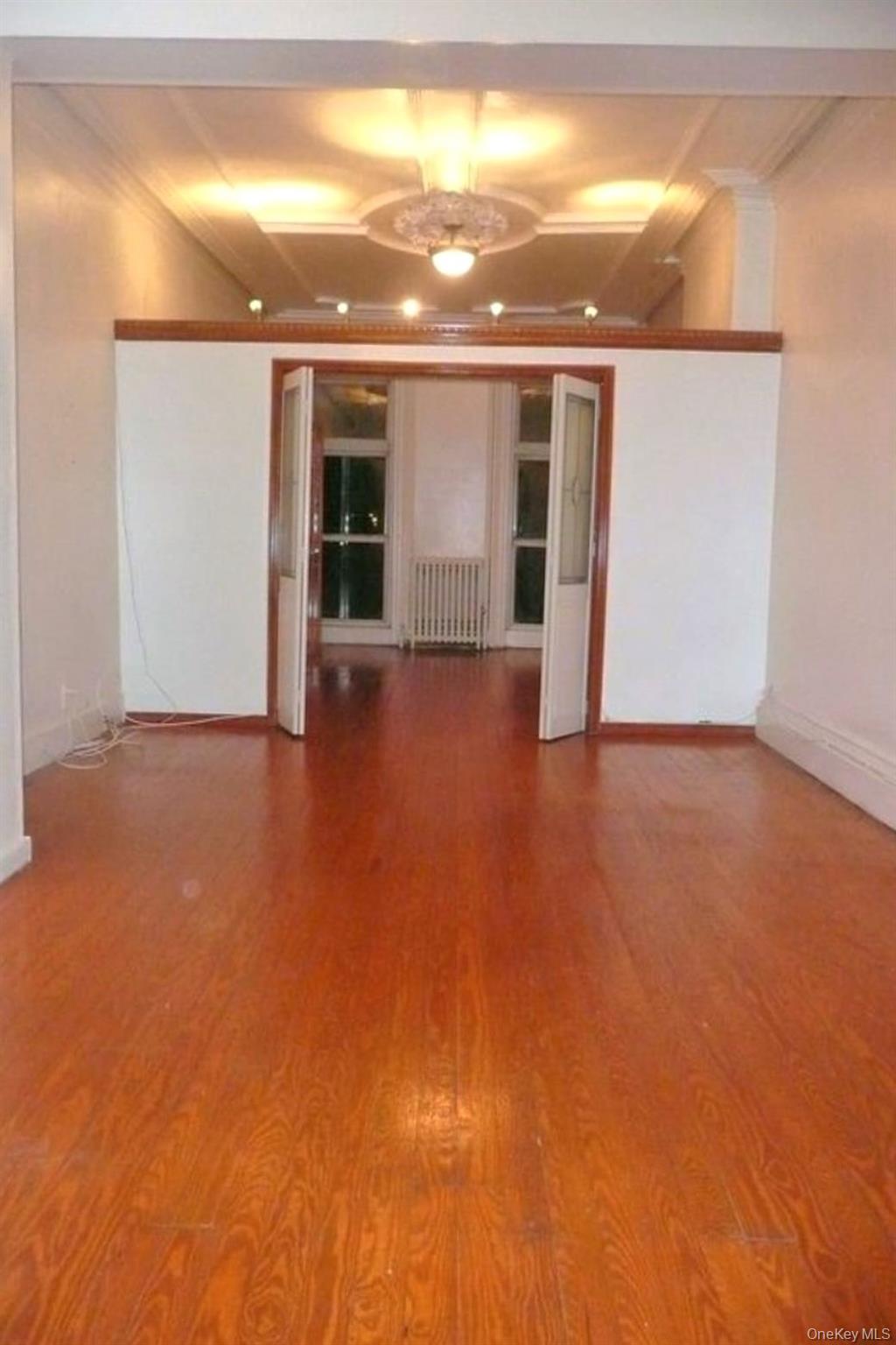 185 Bergen Street Property Photo 7