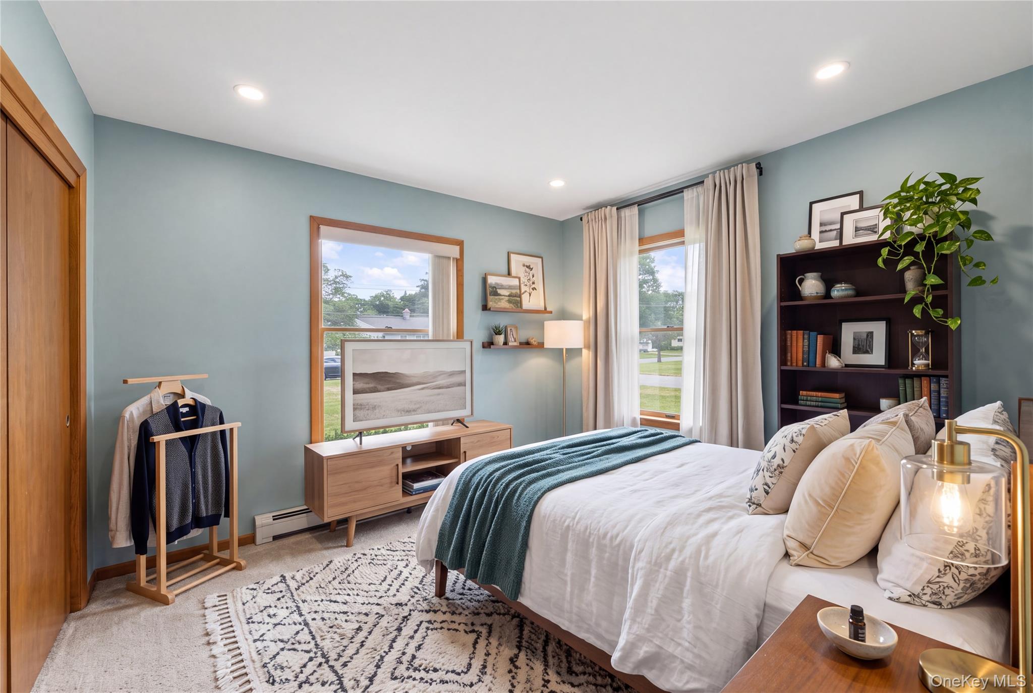 6 Cedar Street Property Photo 5