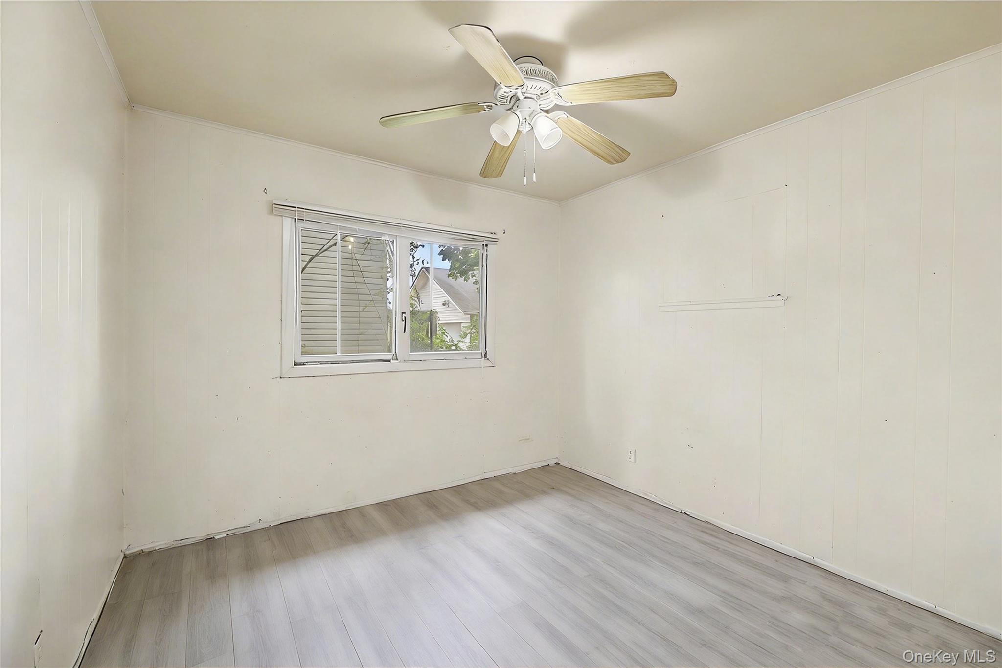5854 256th Street Property Photo 10
