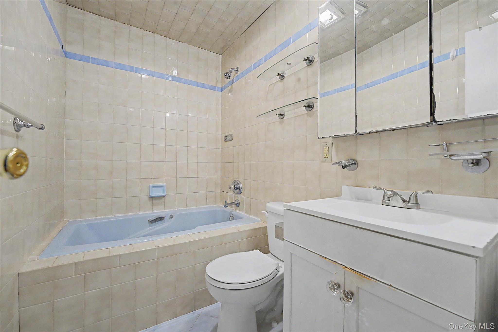 5854 256th Street Property Photo 15