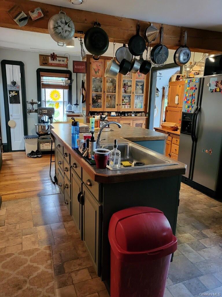 174 Rock Ridge Avenue Property Photo 3