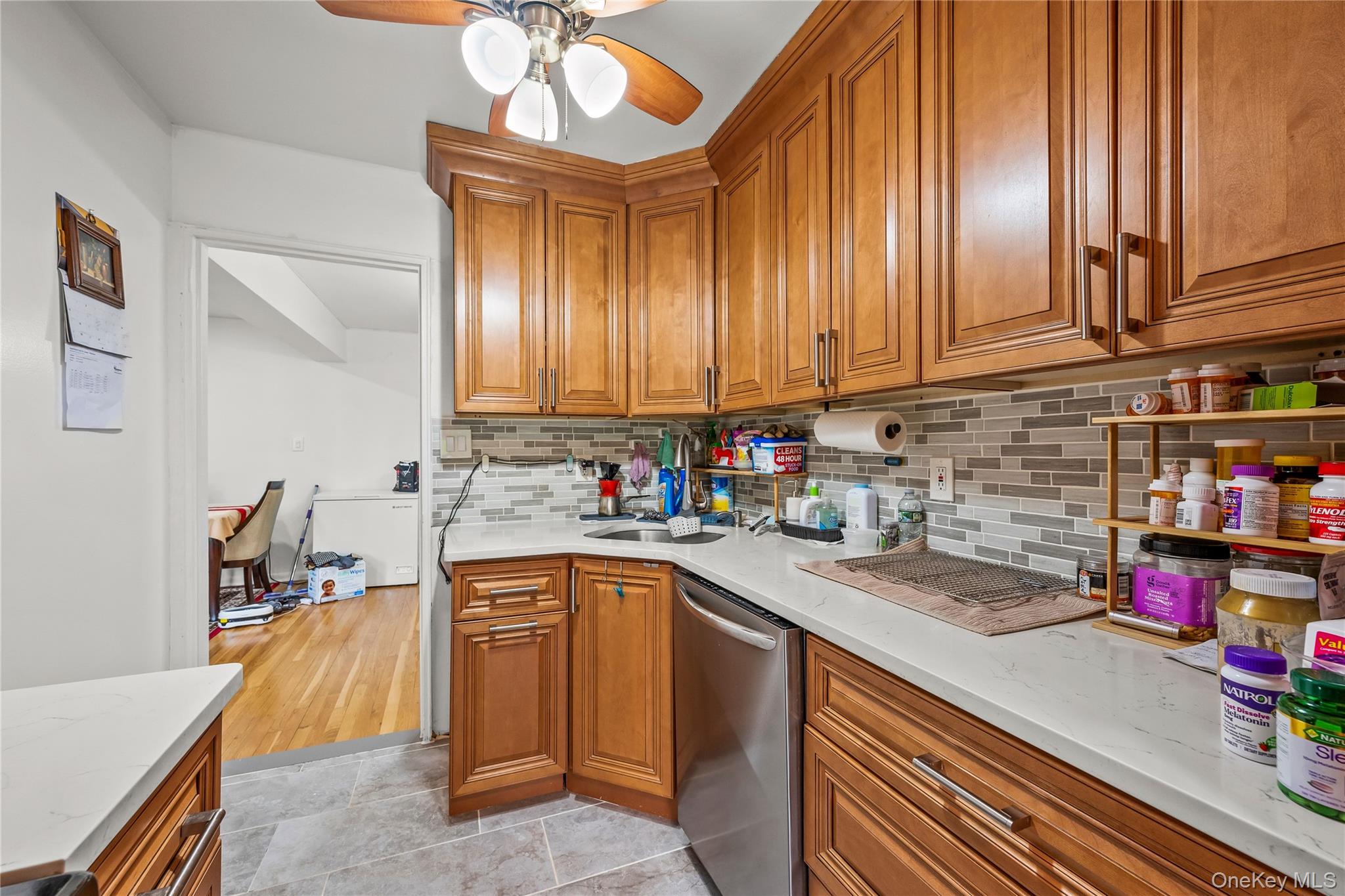 18-35 Corporal Kennedy 3c Property Photo 5