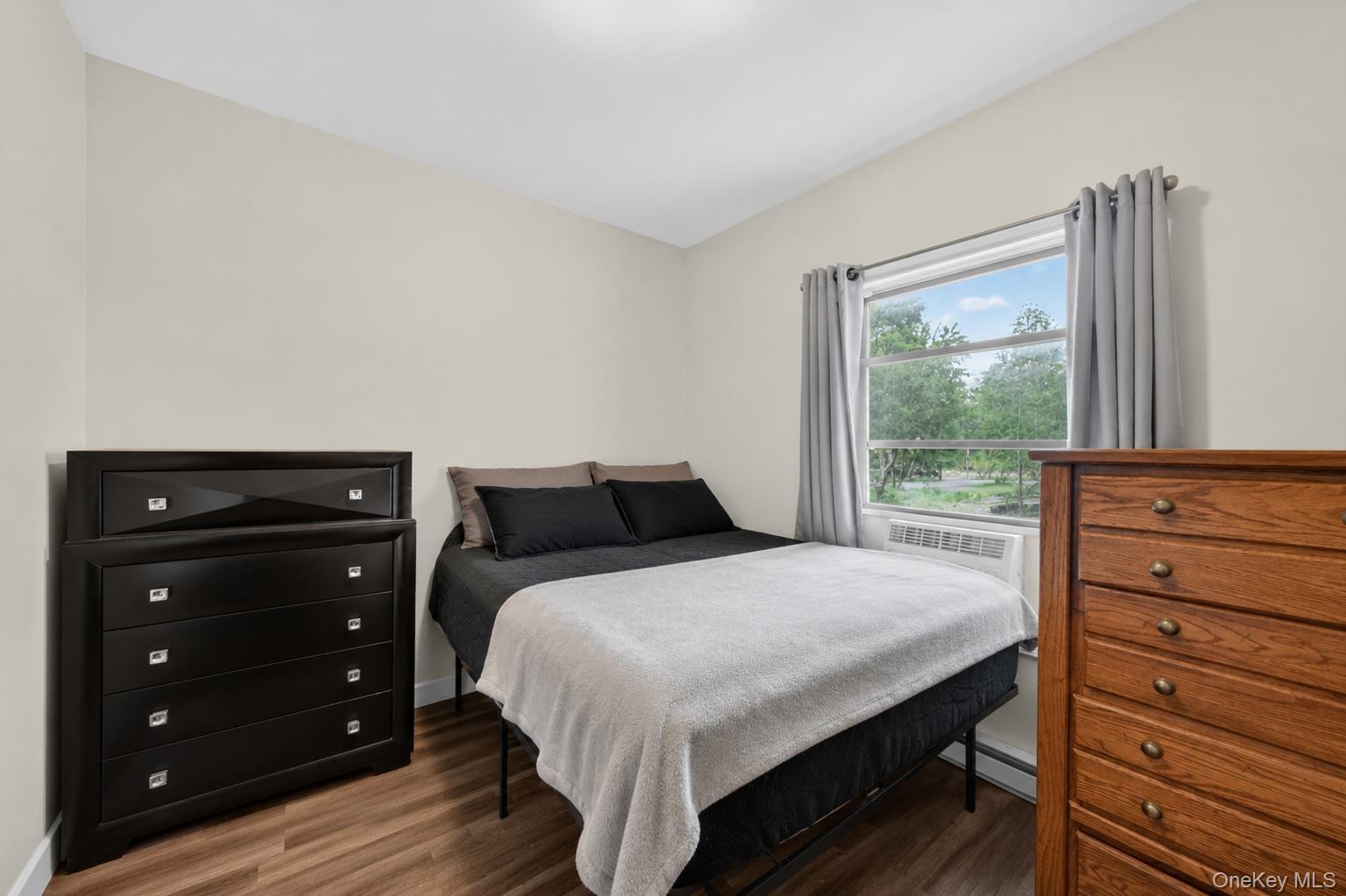 24 Avenue L Property Photo 12