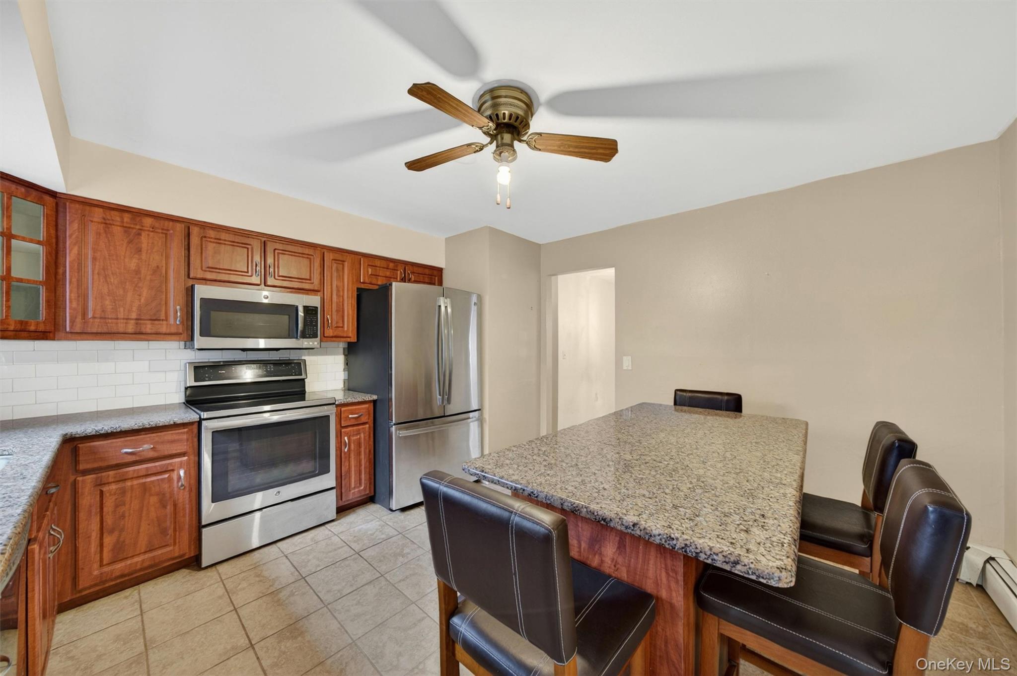 126 Rolling Meadows Road Property Photo 11
