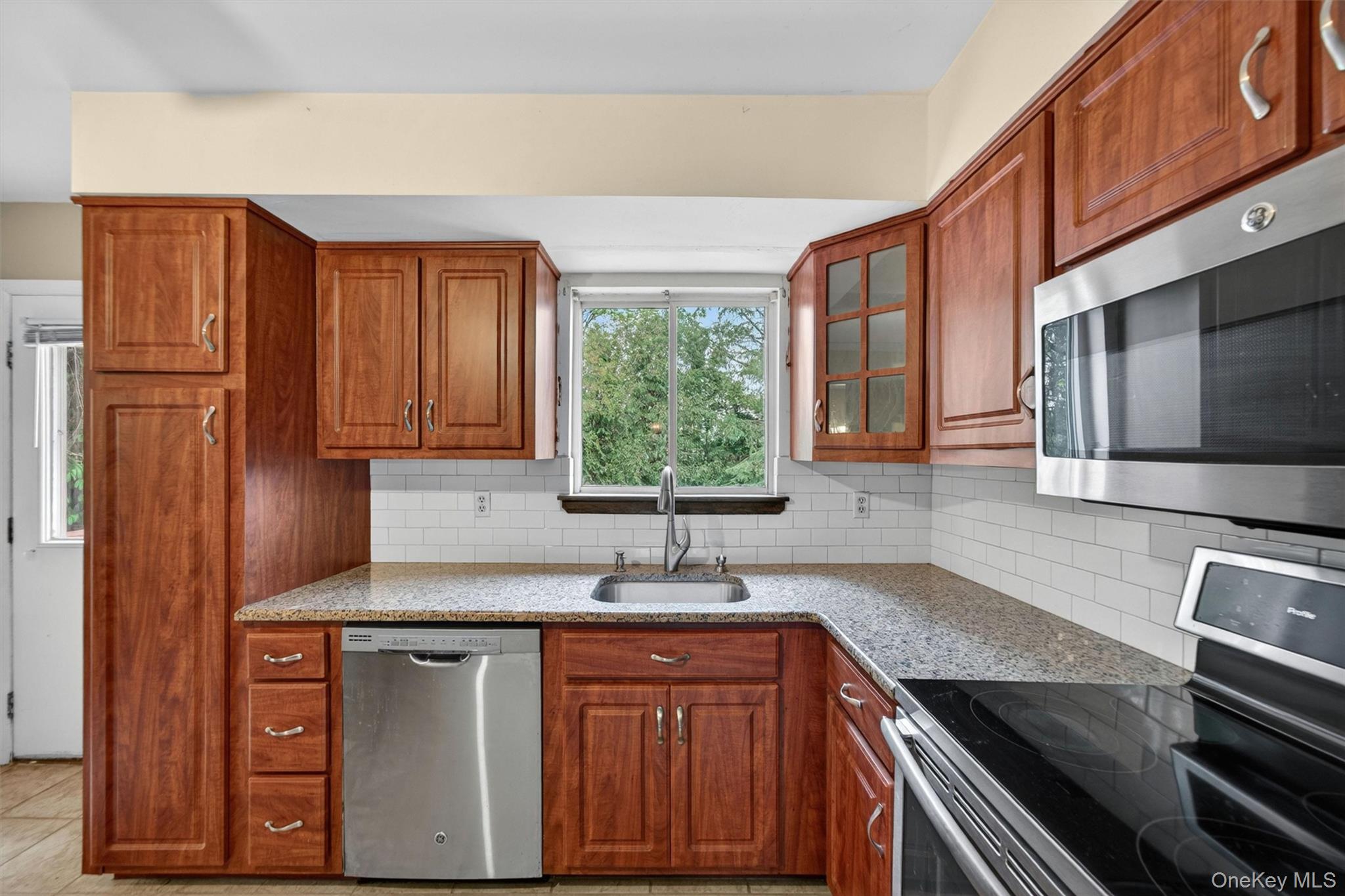 126 Rolling Meadows Road Property Photo 15