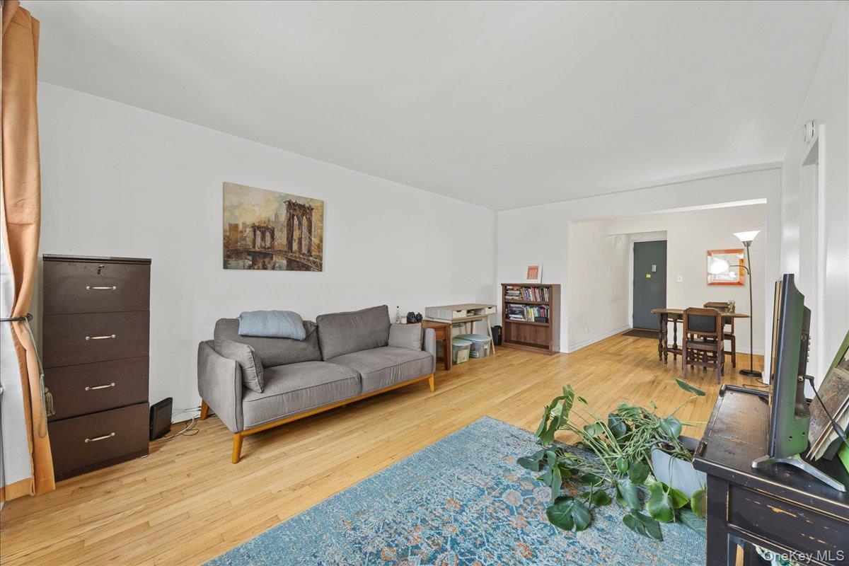 3176 Decatur Avenue 3a Property Photo 14