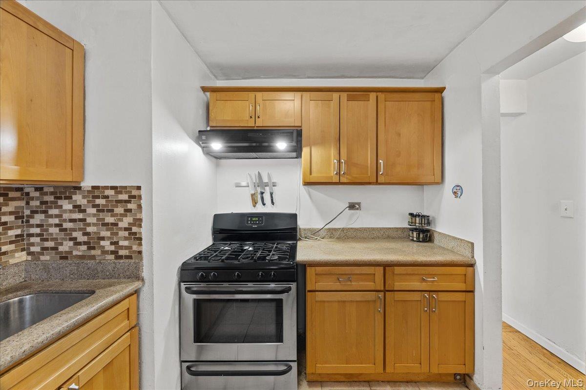 3176 Decatur Avenue 3a Property Photo 20