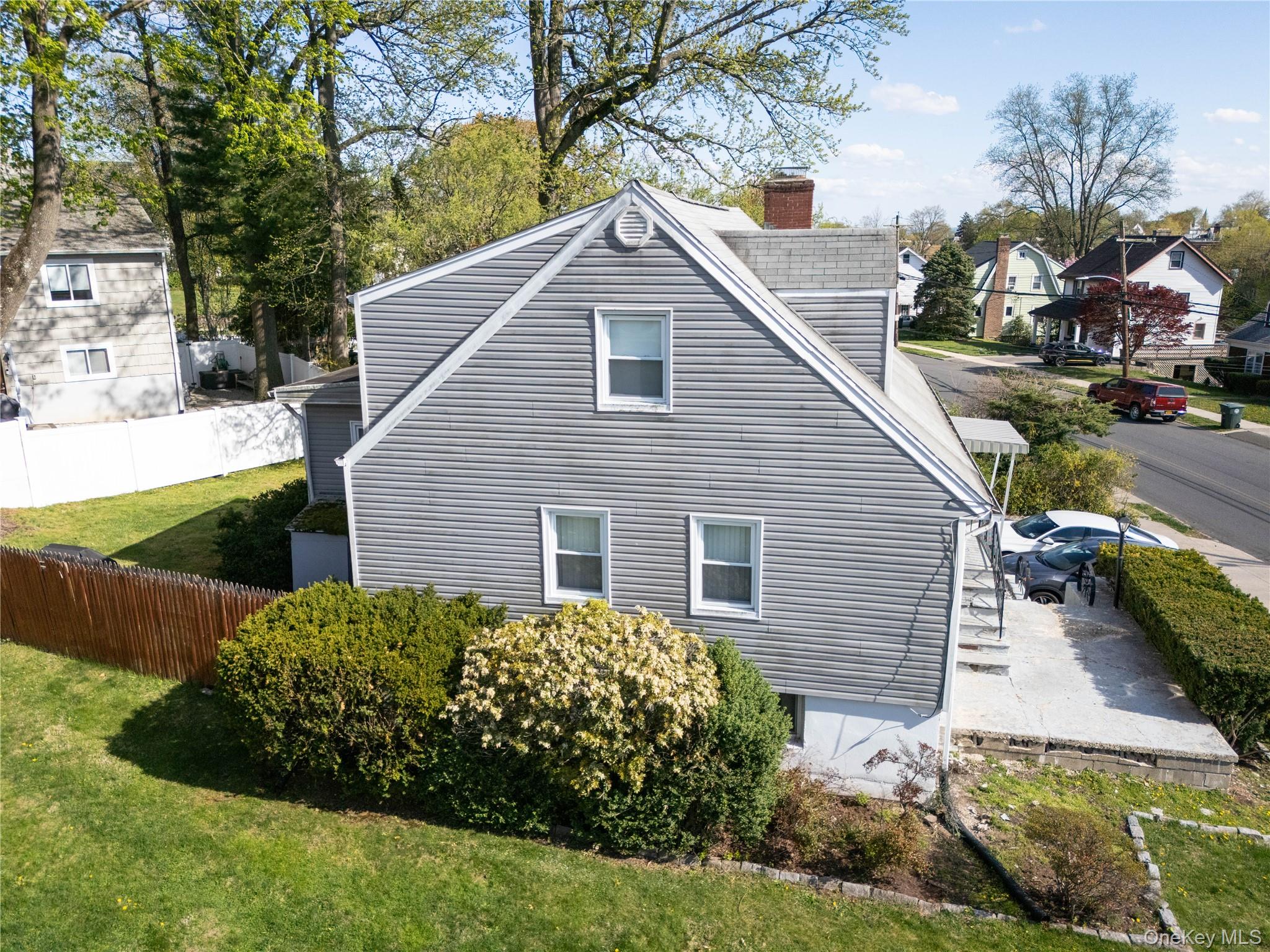255 Glen Avenue Property Photo 4