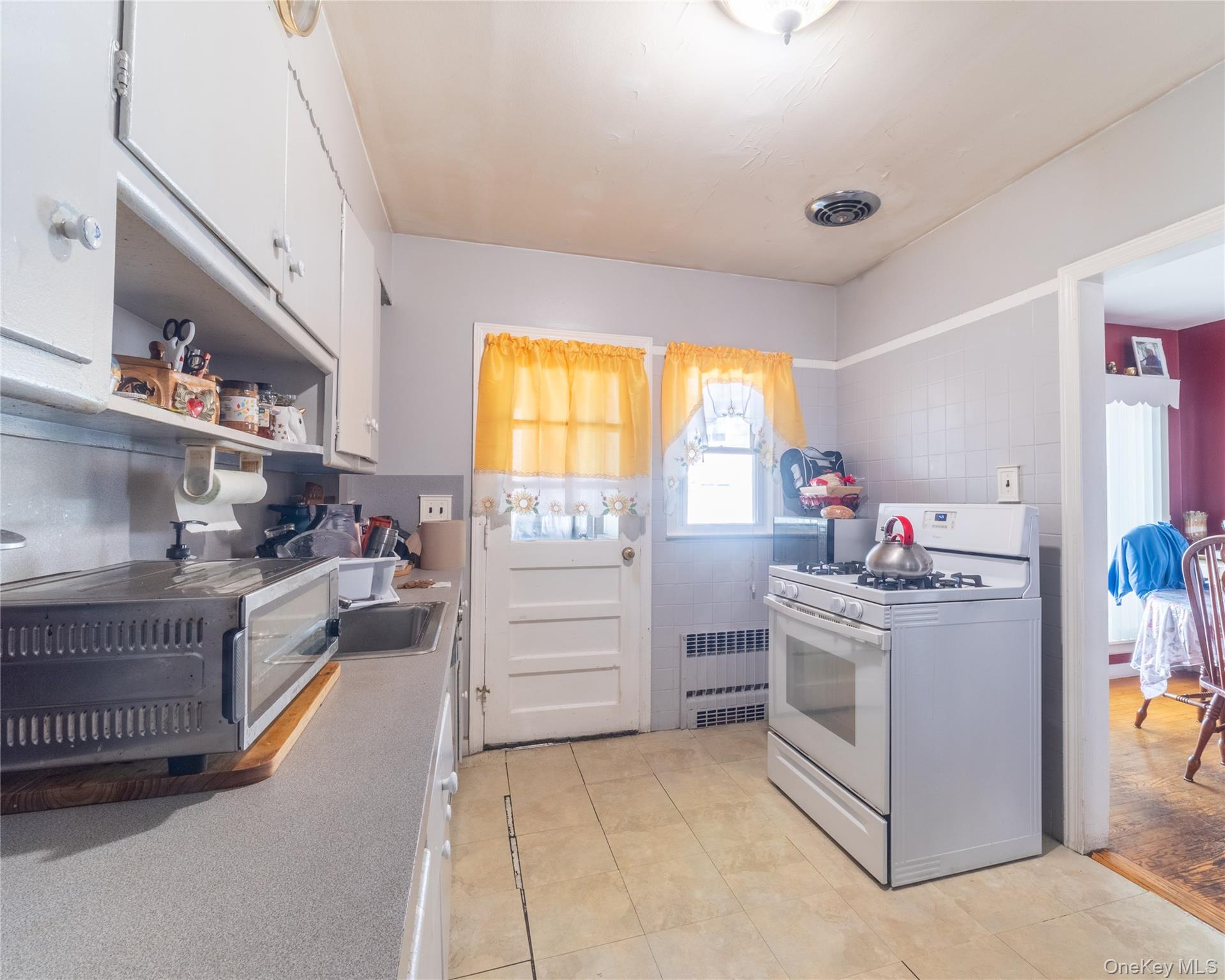 255 Glen Avenue Property Photo 6