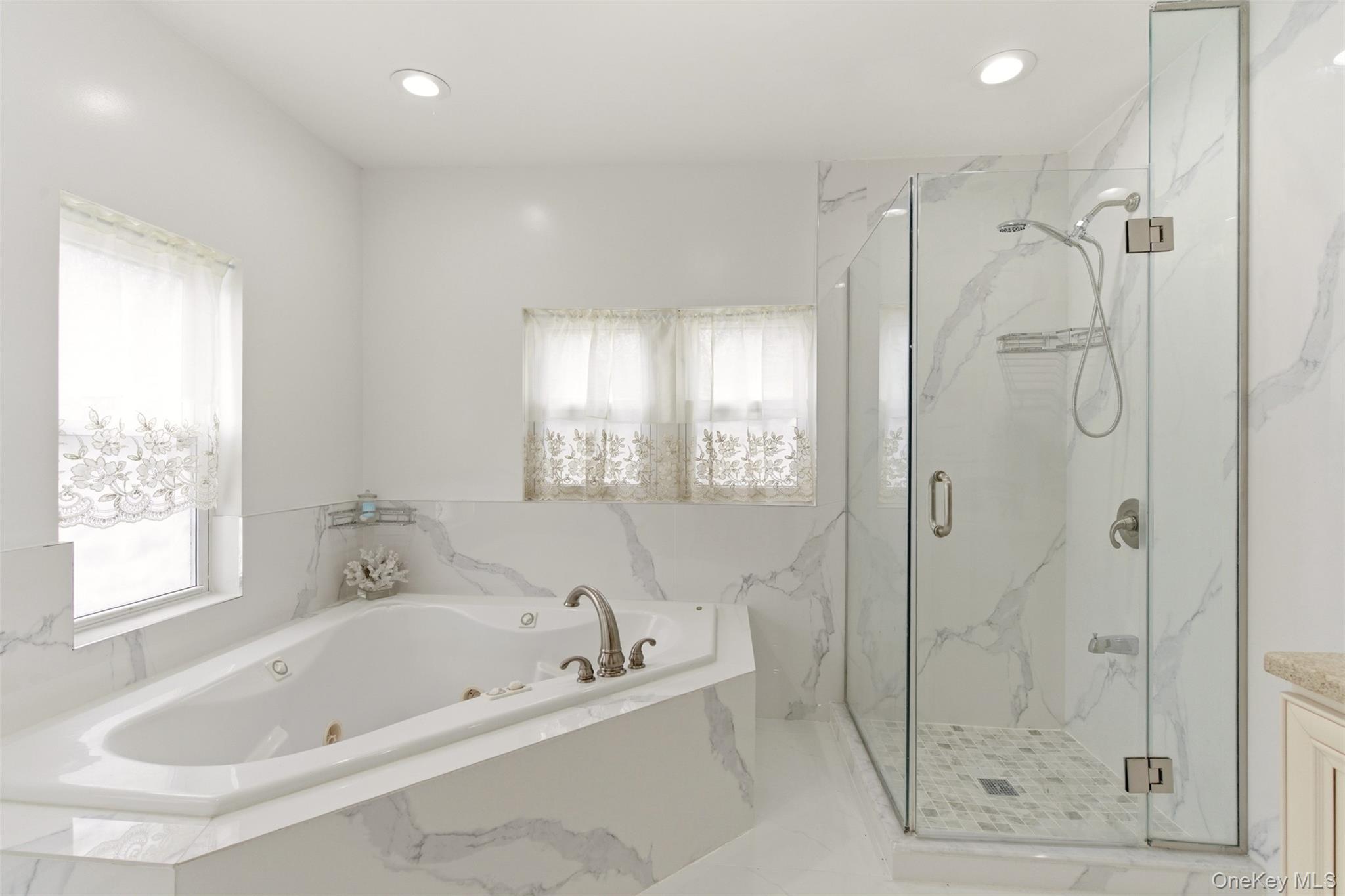 319 38th Road Property Photo 18