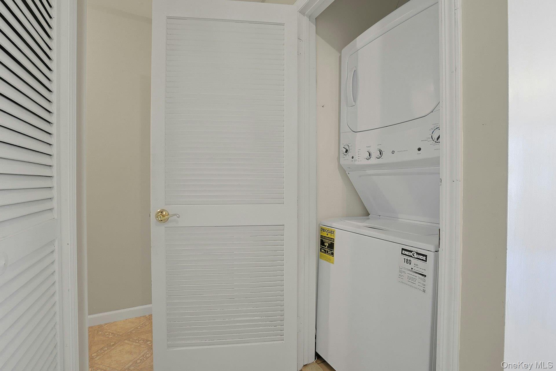 25 College Avenue 111 Property Photo 21