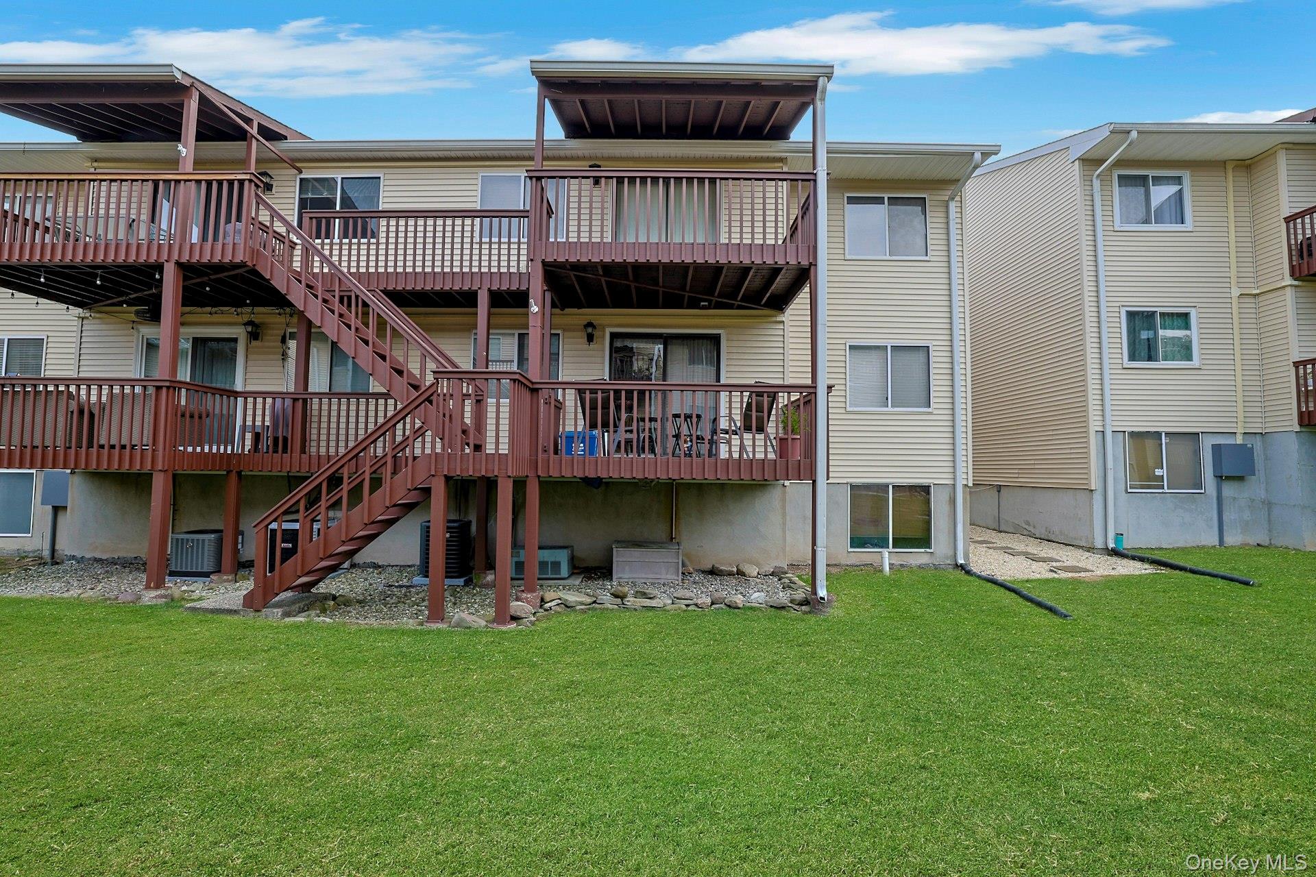 25 College Avenue 111 Property Photo 27