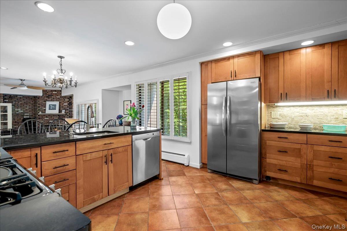 9 Salisbury Place Property Photo 7