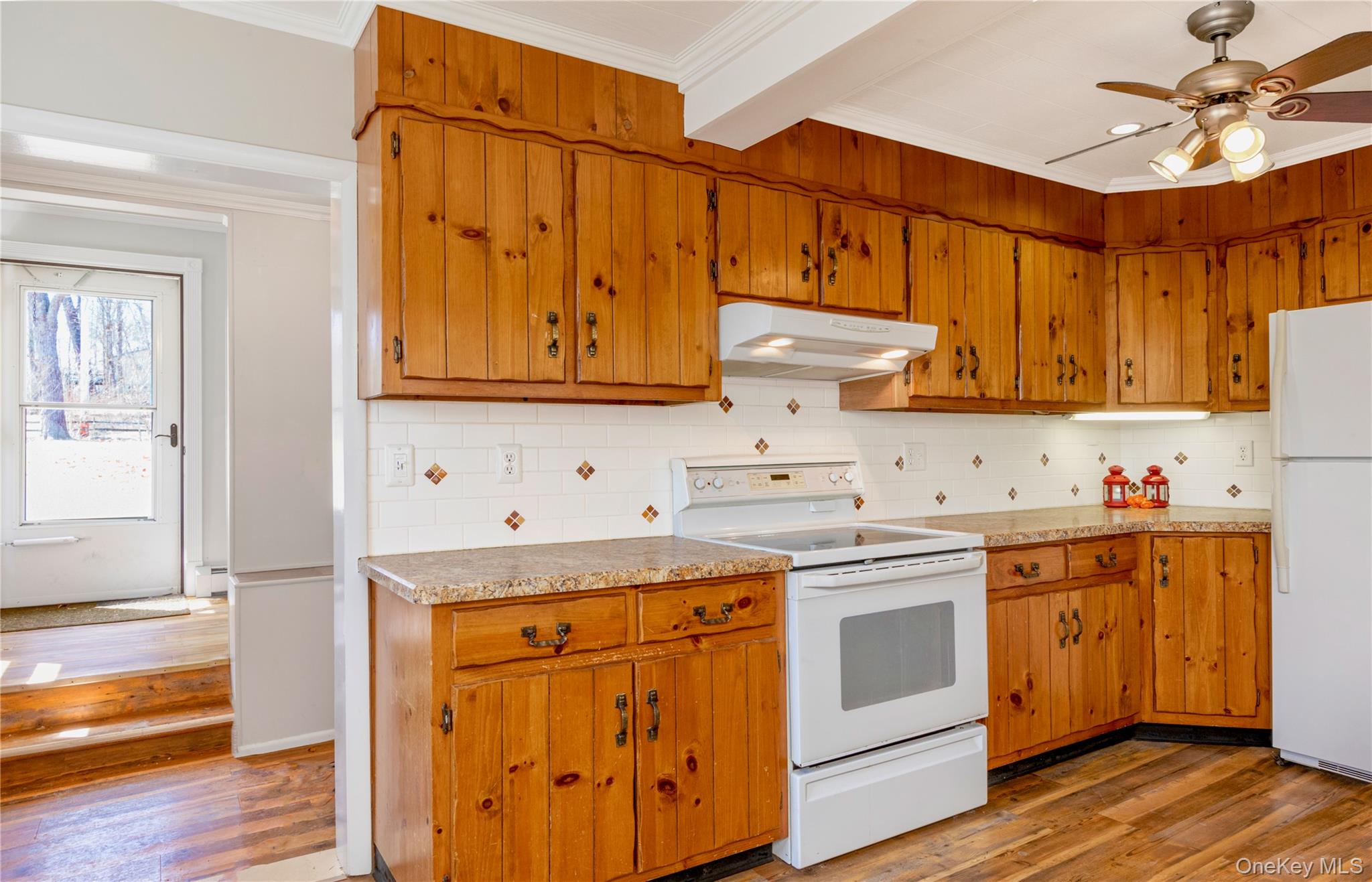 1232 Old Ford Circle Property Photo 6