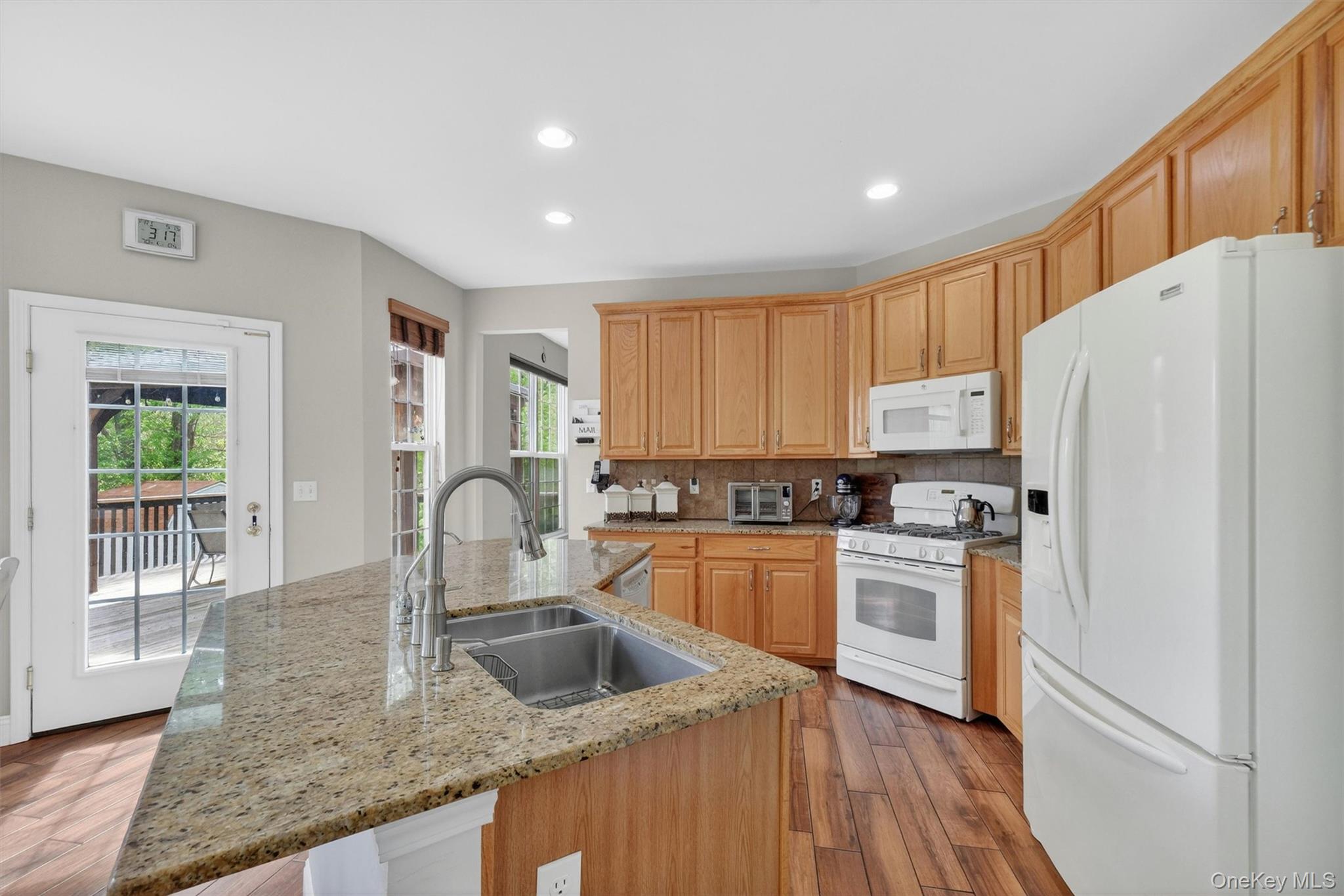14 Galloway Lane Property Photo 10