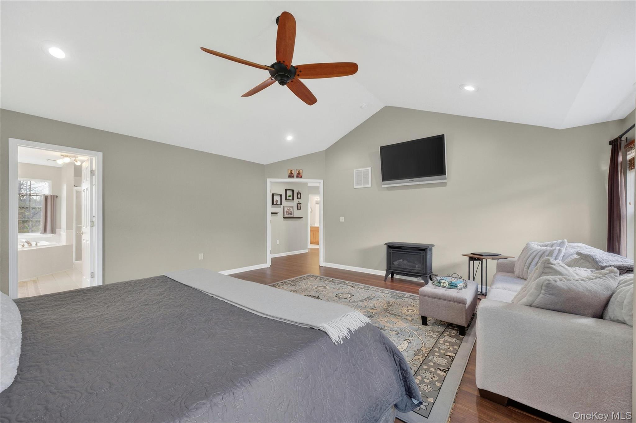 14 Galloway Lane Property Photo 20