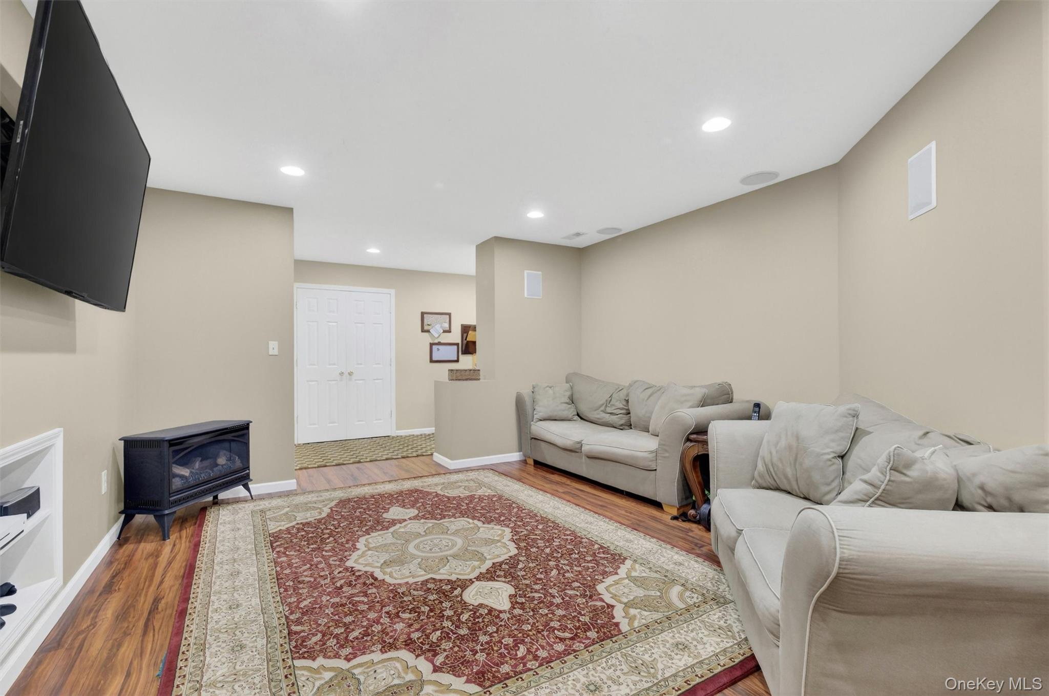 14 Galloway Lane Property Photo 34