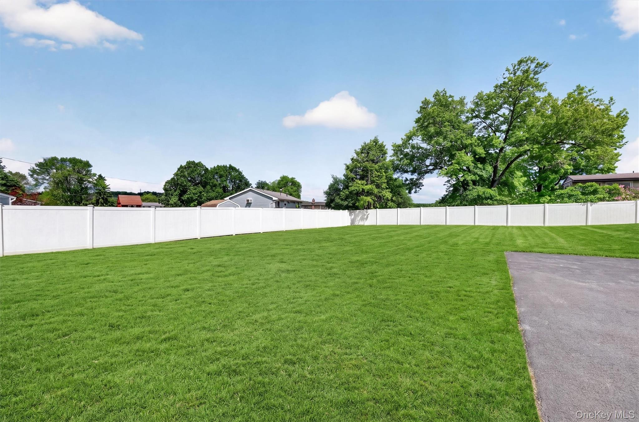 10 Tanglewood Drive Property Photo 32