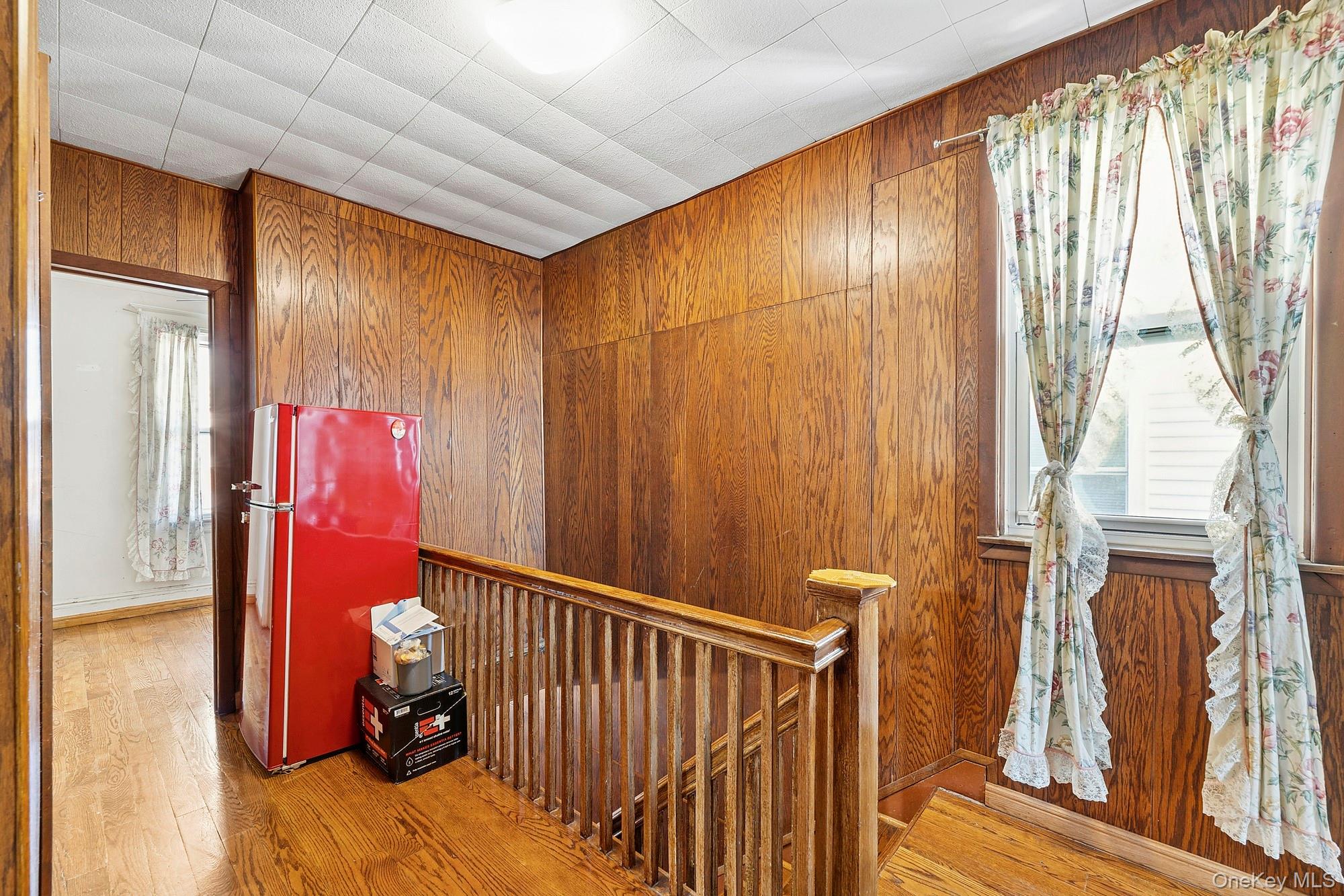 4363 160th Street Property Photo 10