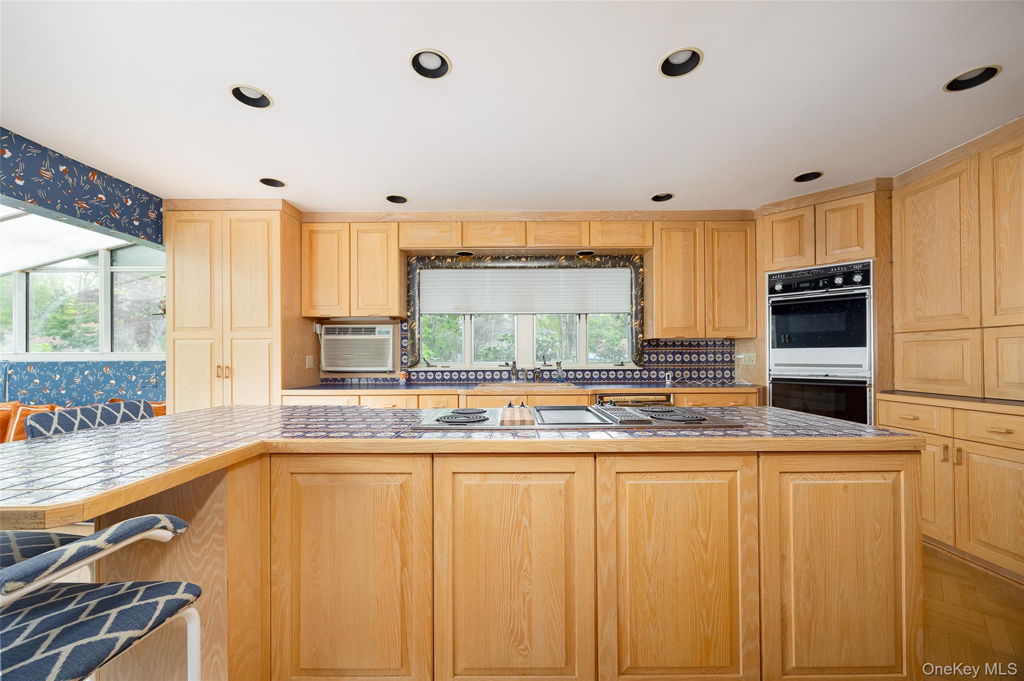 42 Yates Boulevard Property Photo 12