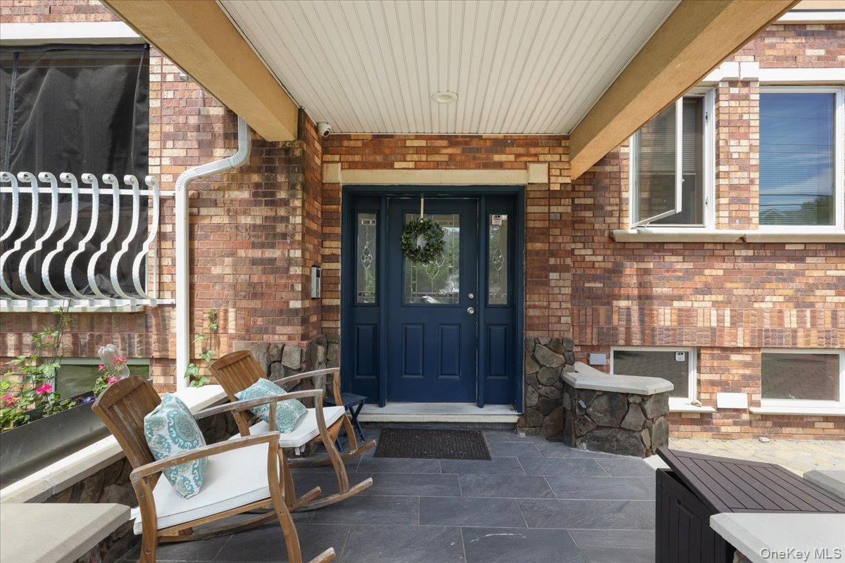 79 Tier Street Property Photo 5