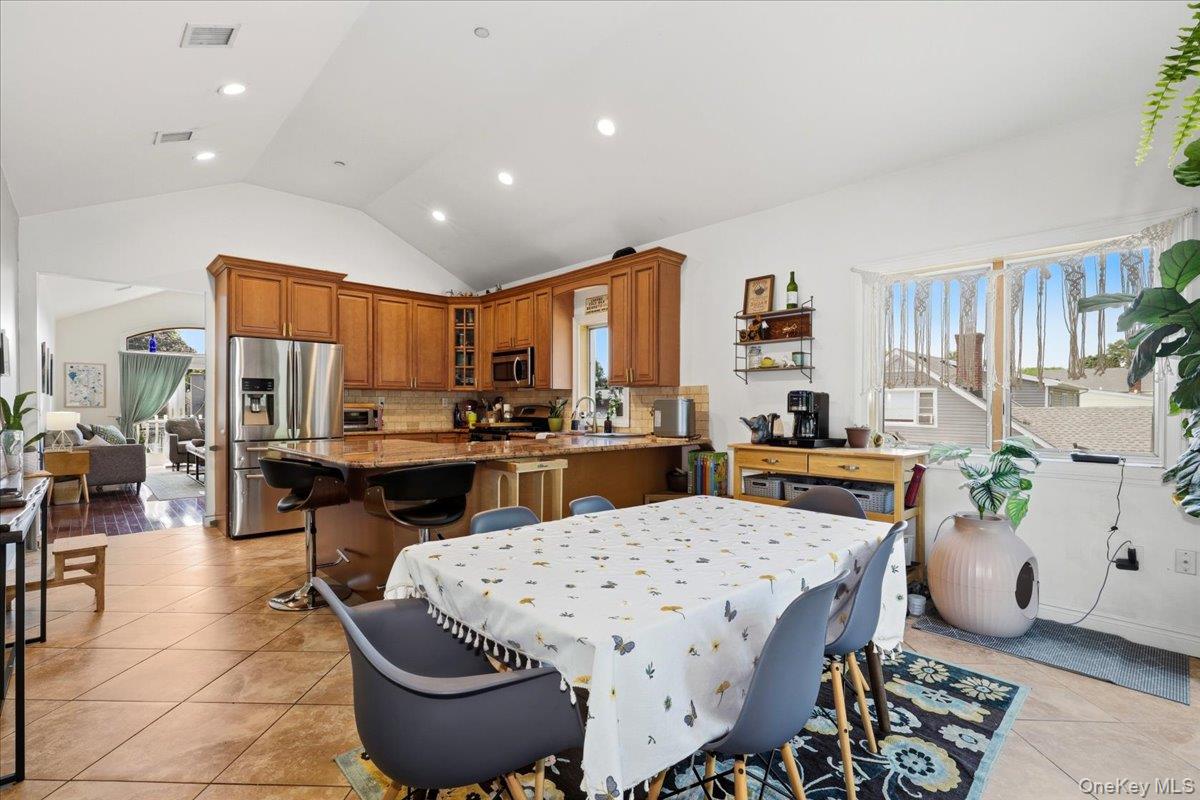 79 Tier Street Property Photo 12