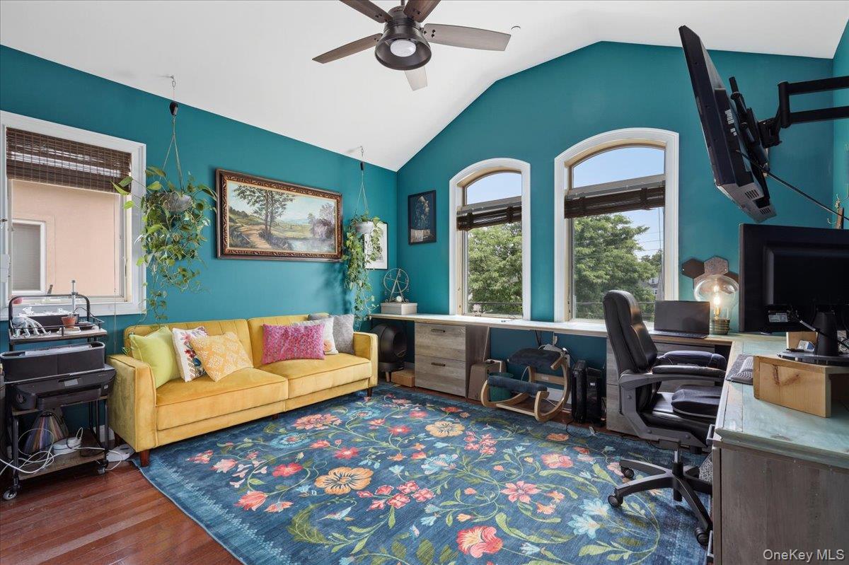 79 Tier Street Property Photo 17