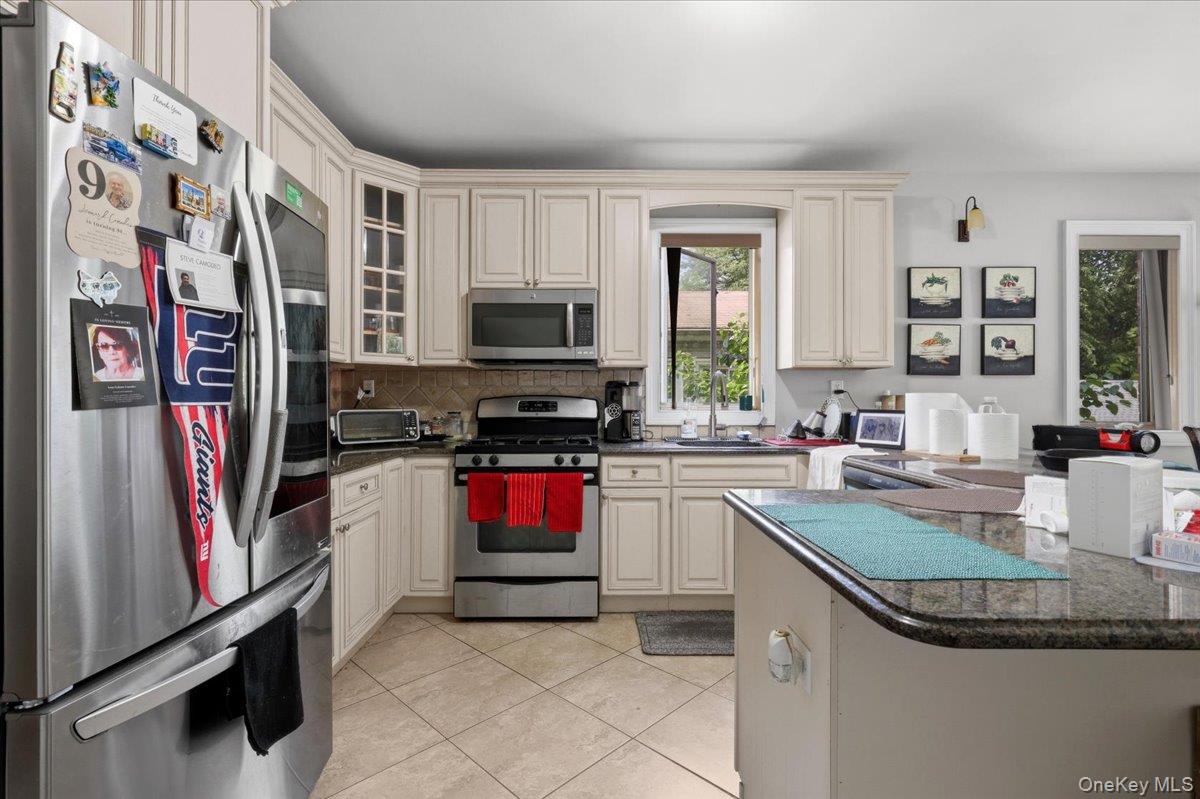 79 Tier Street Property Photo 26