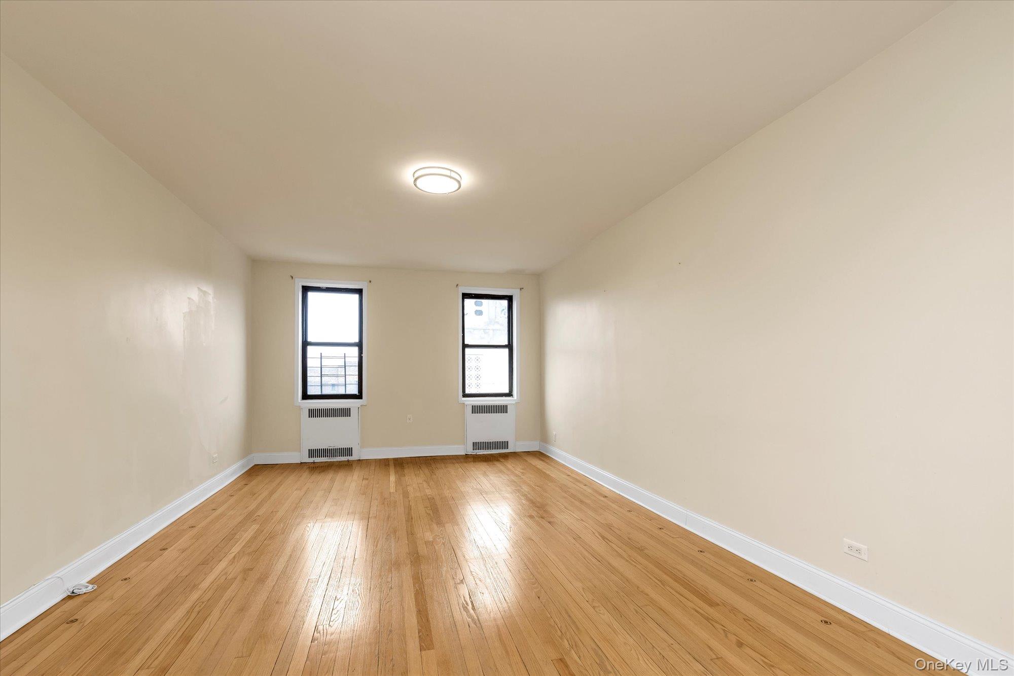 92-11 35th Avenue 5e Property Photo 4
