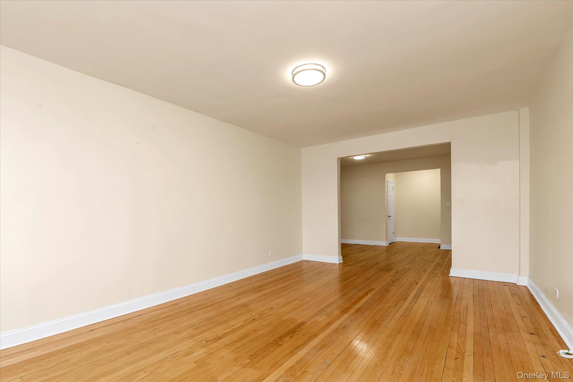 92-11 35th Avenue 5e Property Photo 5