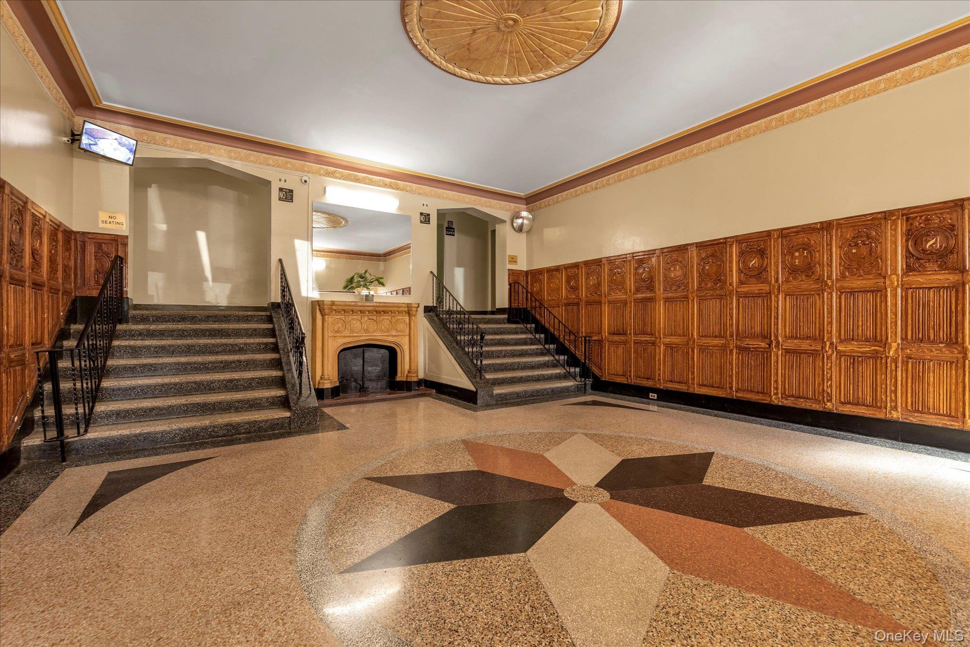 92-11 35th Avenue 5e Property Photo 15
