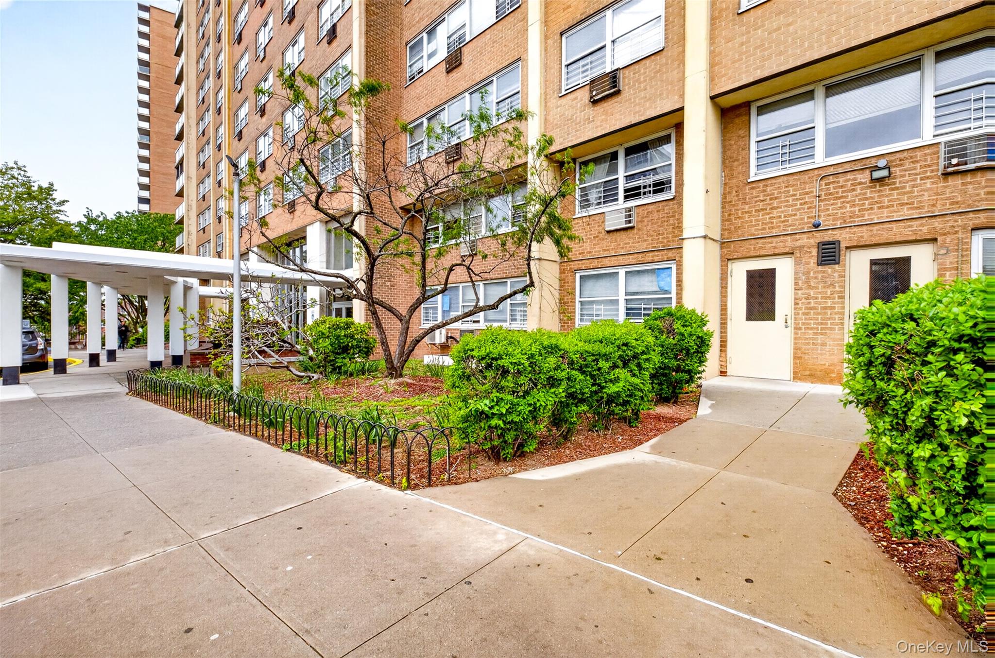 4370 Kissena Boulevard Ste Cd Property Photo 2