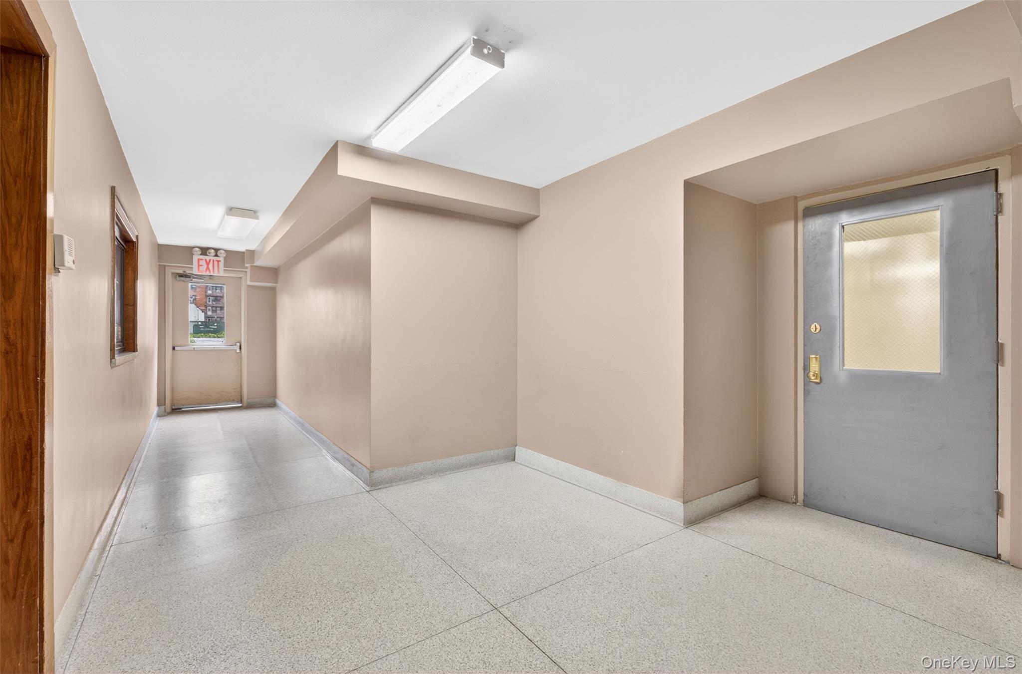 4370 Kissena Boulevard Ste Cd Property Photo 3