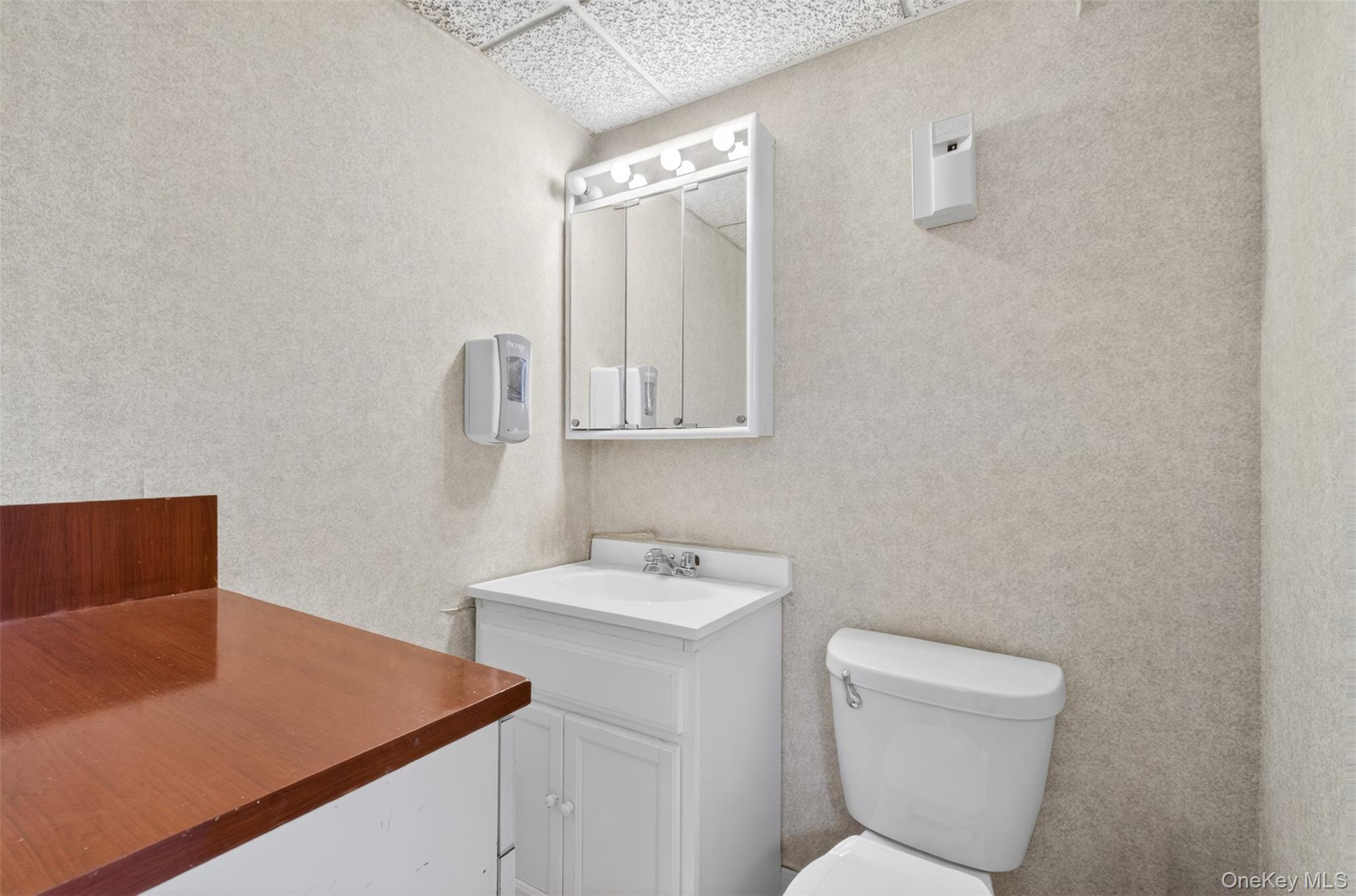 4370 Kissena Boulevard Ste Cd Property Photo 13