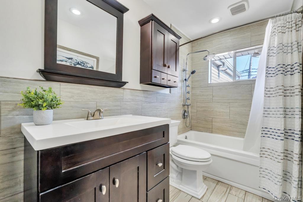 33 Peachtree Lane Property Photo 21
