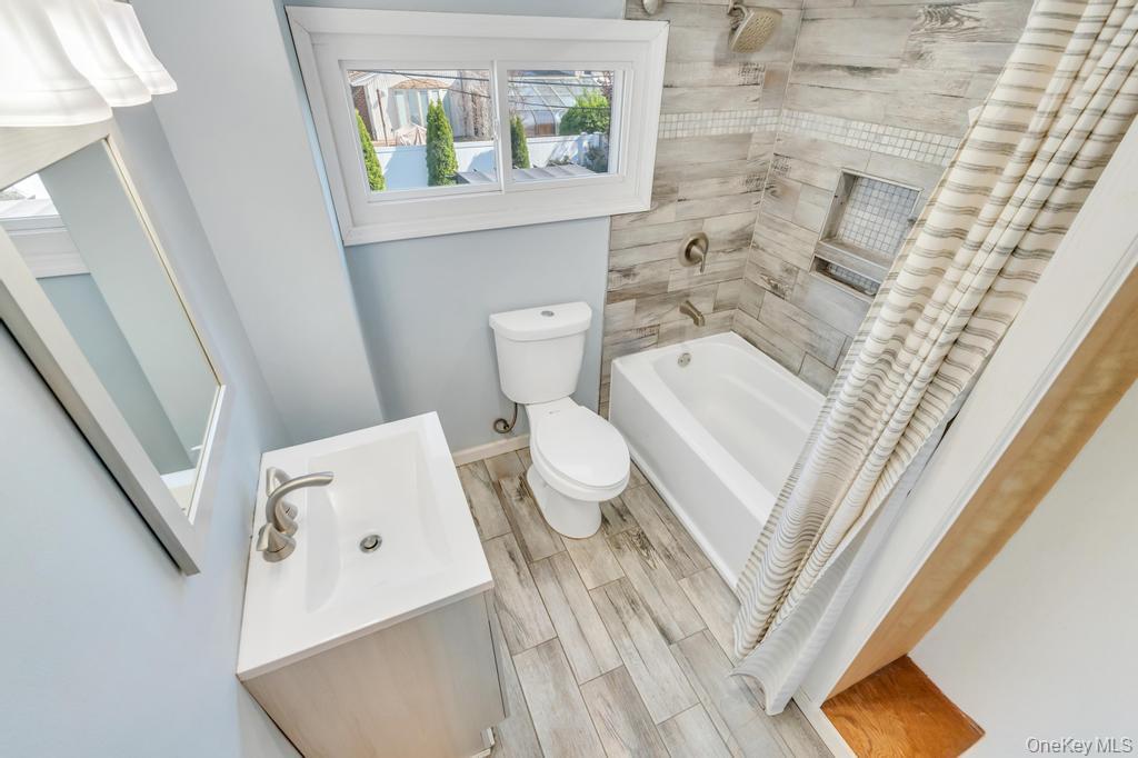 33 Peachtree Lane Property Photo 22