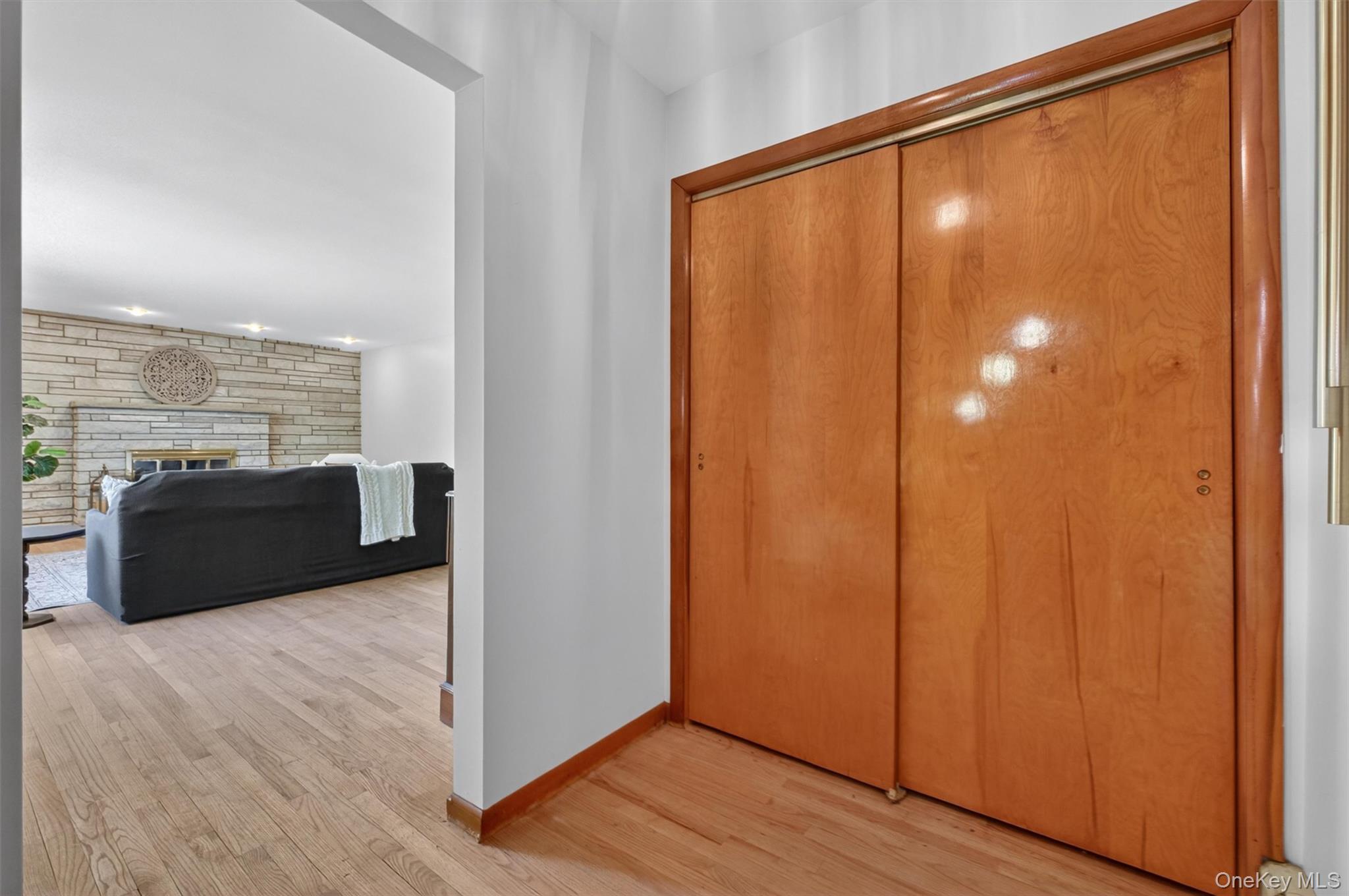 9 Alladin Court Property Photo 5