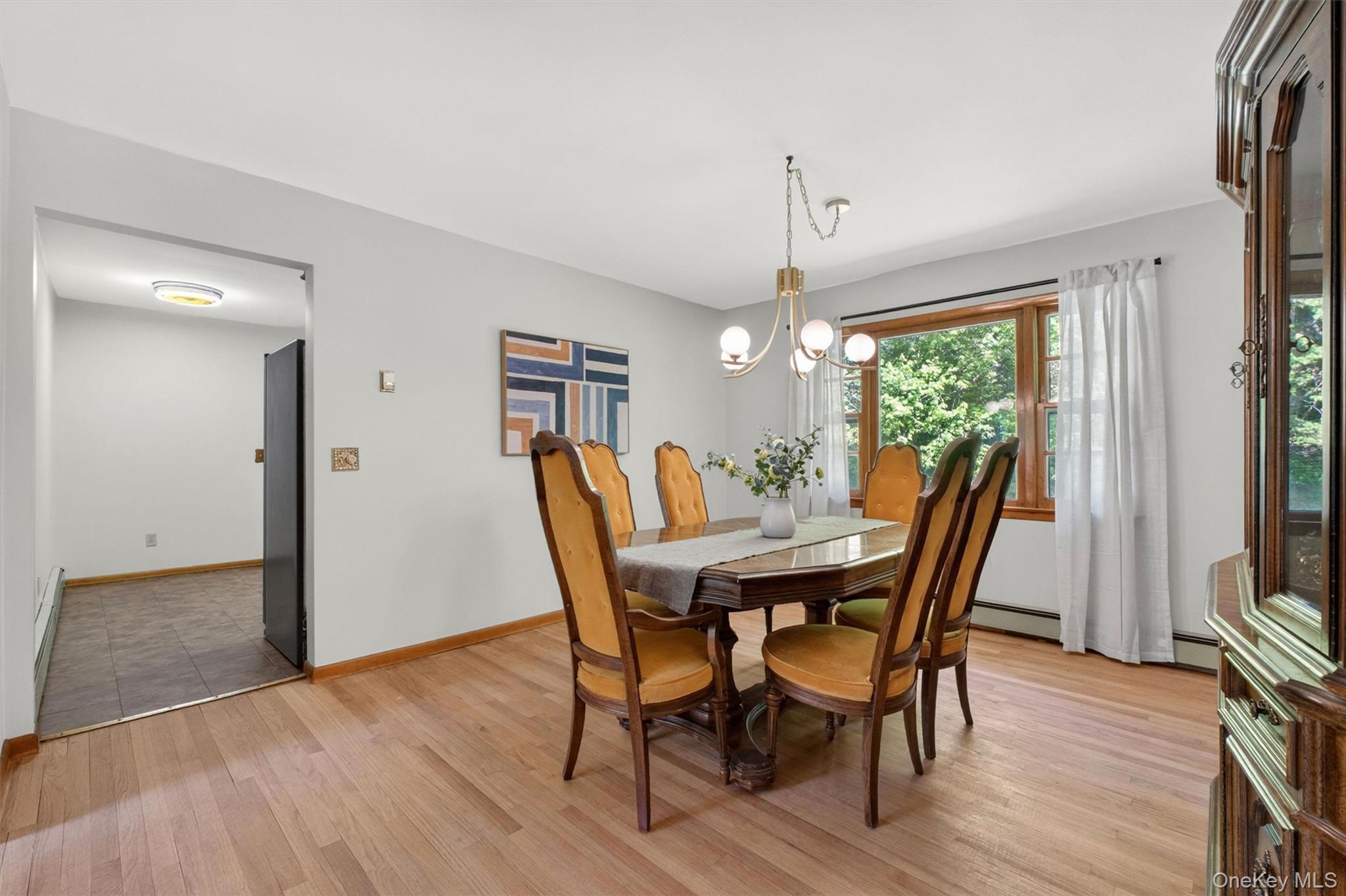 9 Alladin Court Property Photo 6