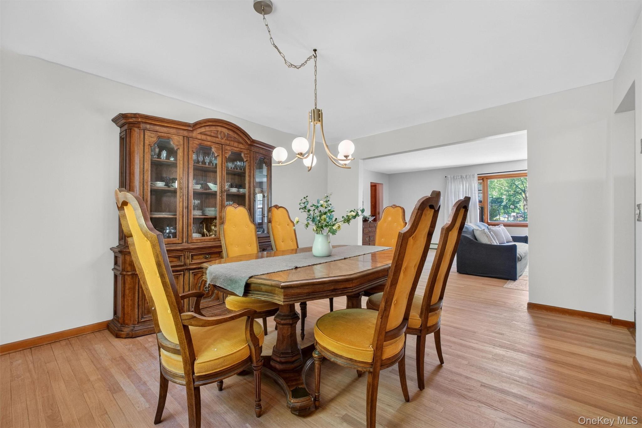 9 Alladin Court Property Photo 7