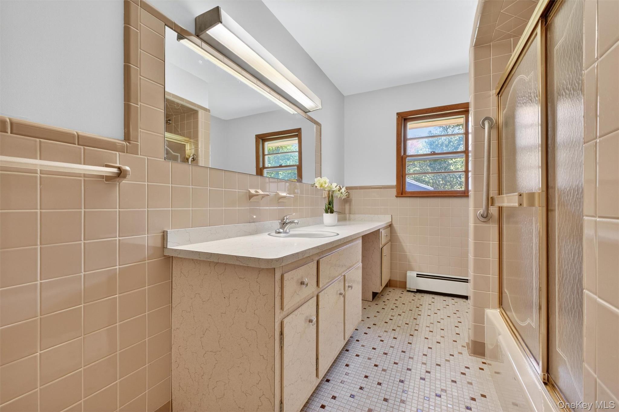 9 Alladin Court Property Photo 17