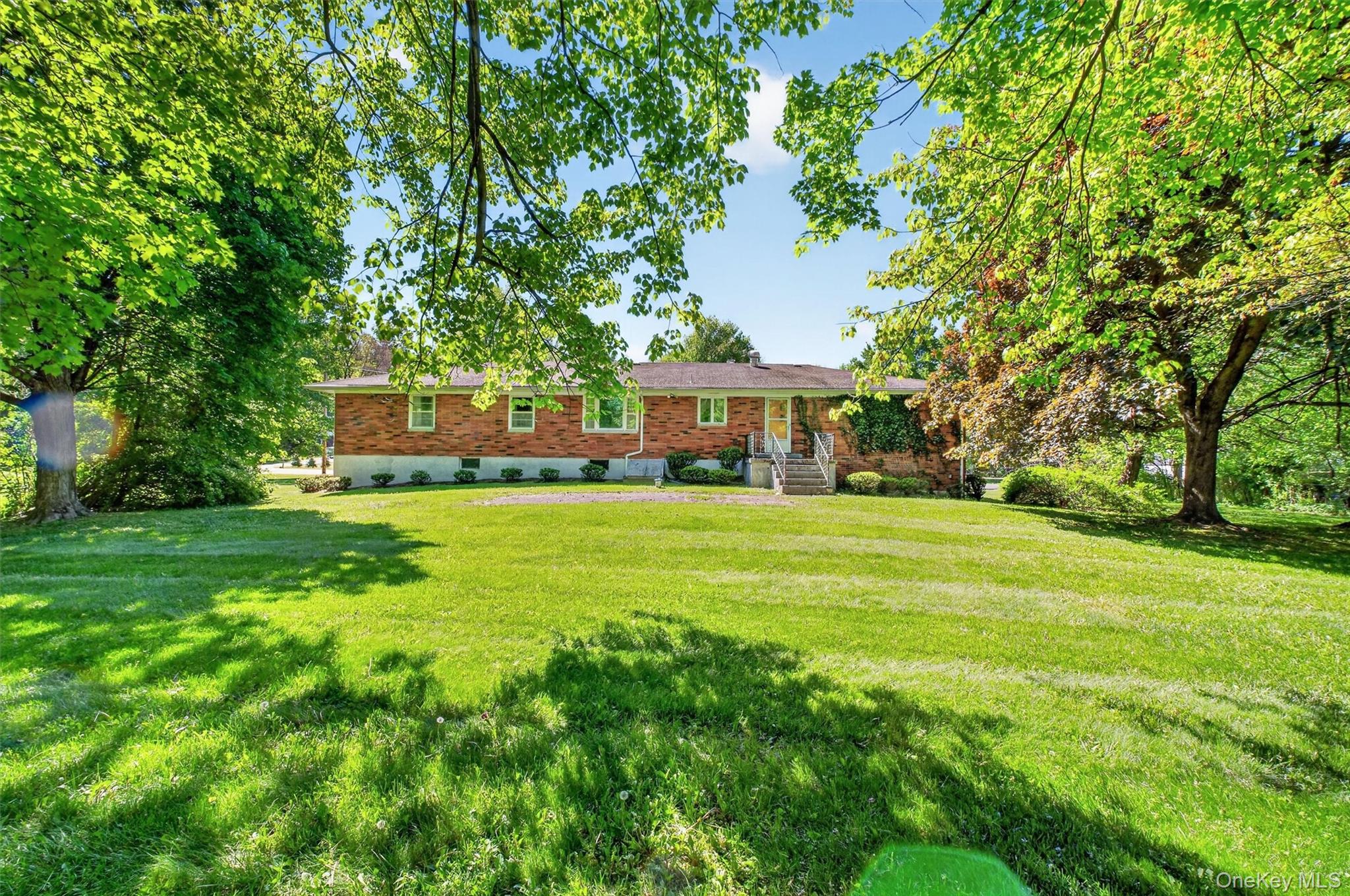 9 Alladin Court Property Photo 27